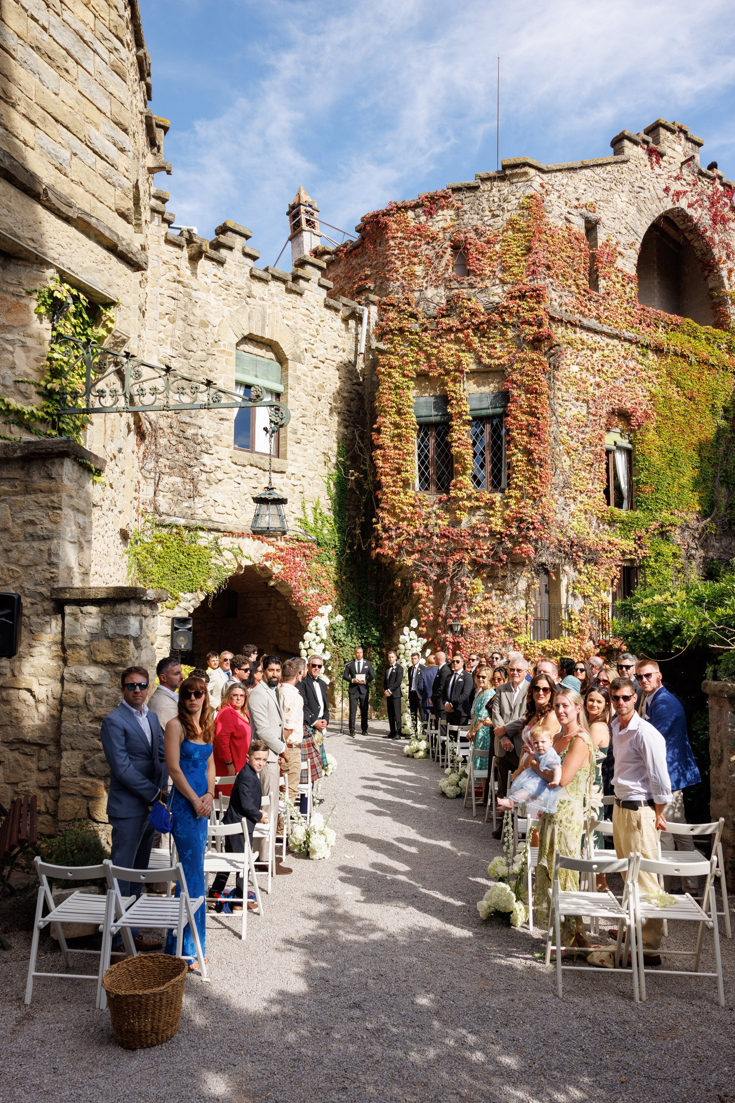 Fiona & Colin (Barcelona, La Baronia). Wedding photographer Osokin Evgeniy