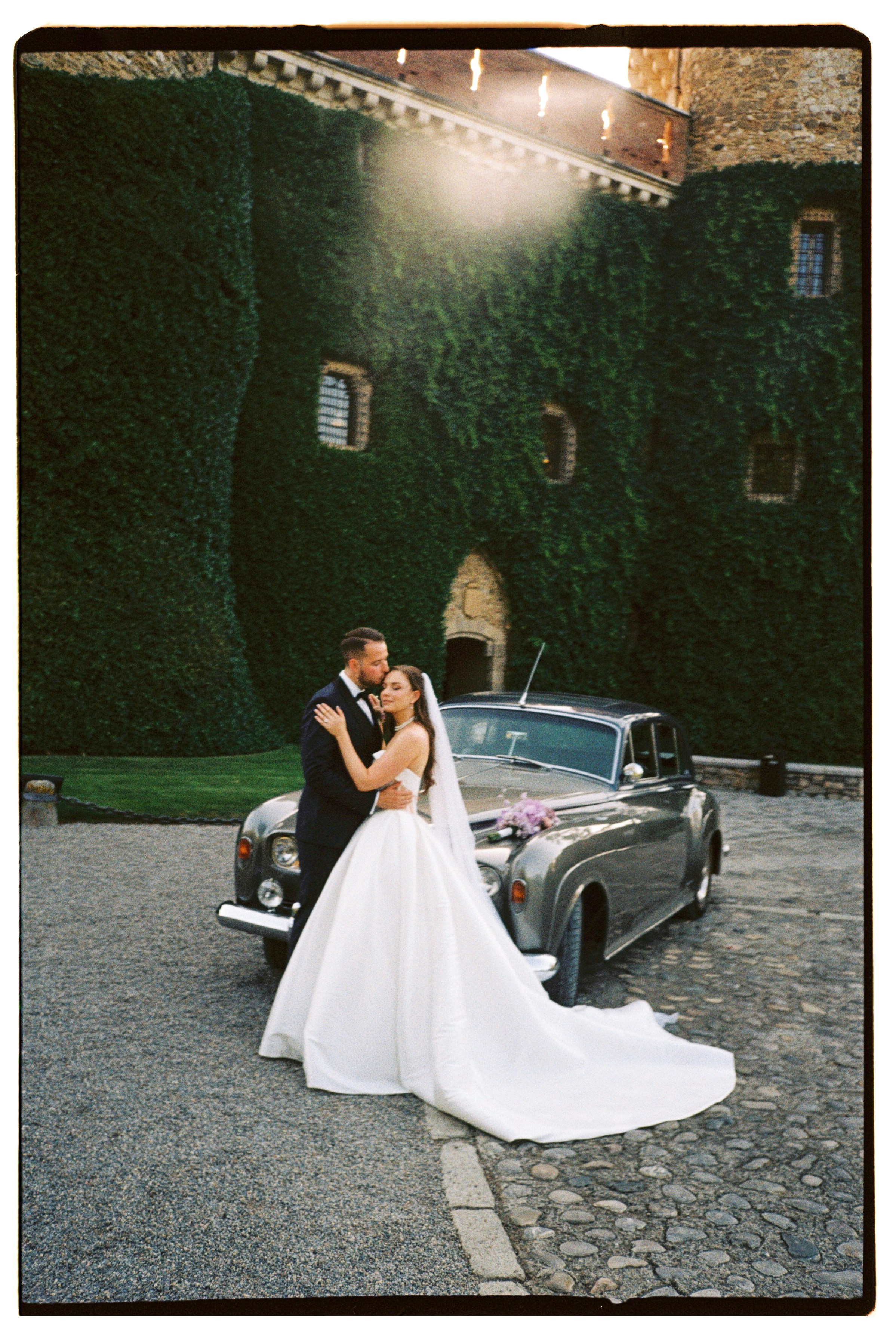FILM. Evgeniy Osokin Toronto Wedding Photographer Editorial&Candid