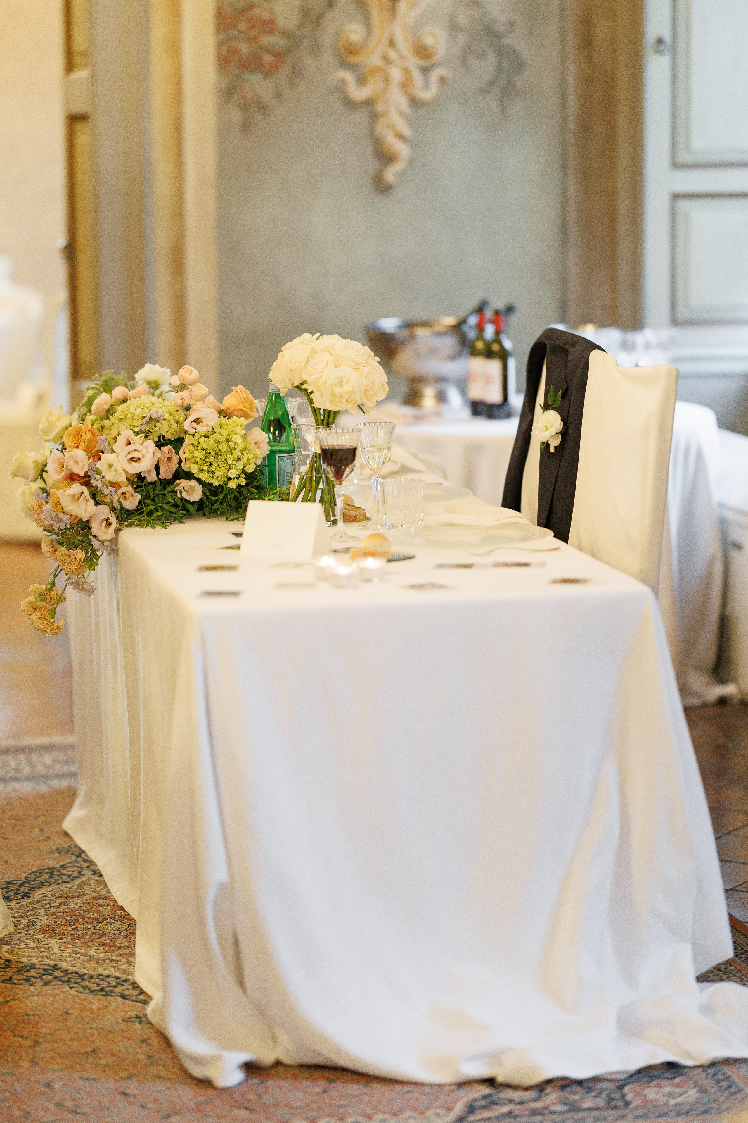 Camilla & Guiseppe (Bergamo, Villa Canton). Wedding photographer Osokin Evgeniy