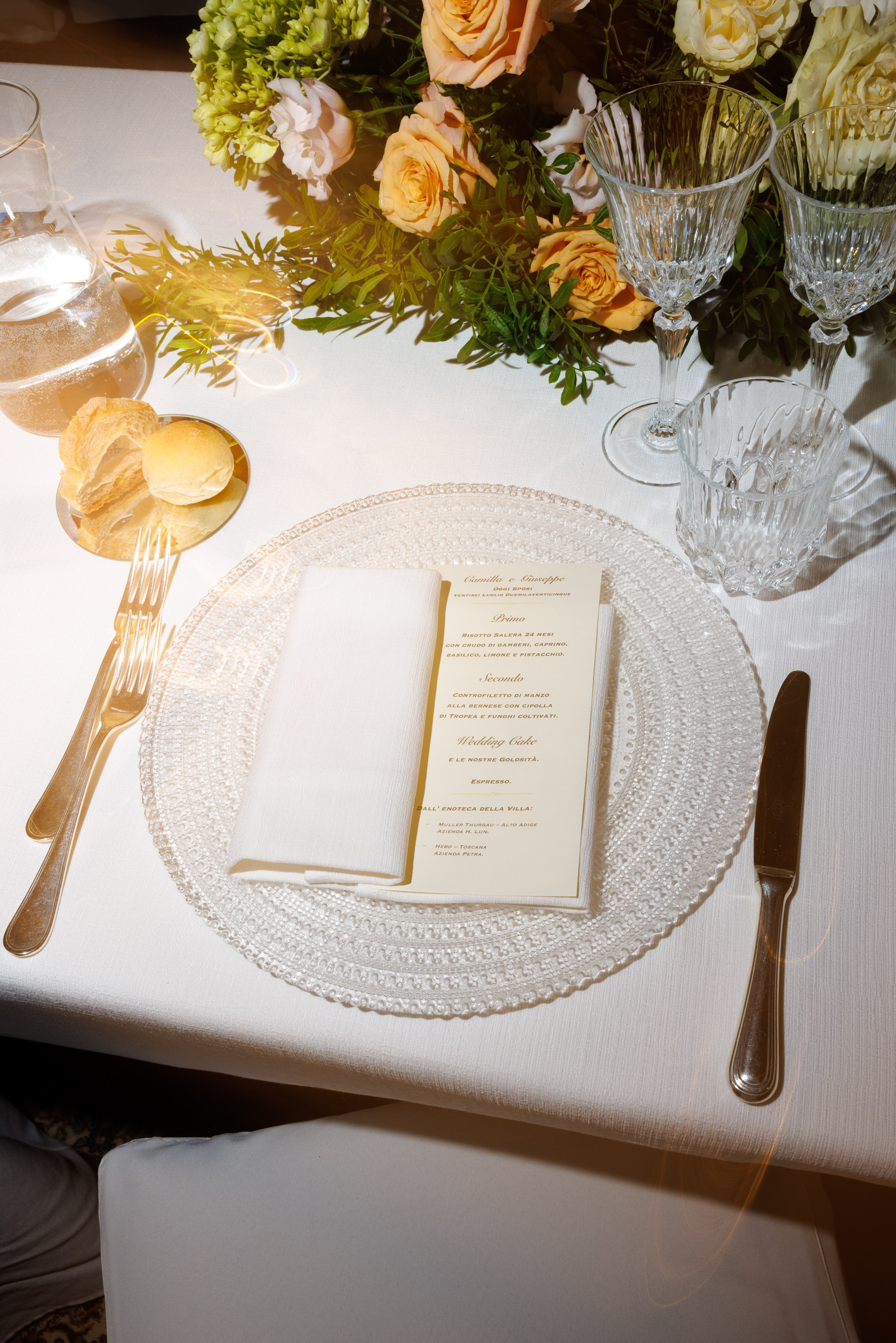 Camilla & Guiseppe (Bergamo, Villa Canton). Wedding photographer Osokin Evgeniy