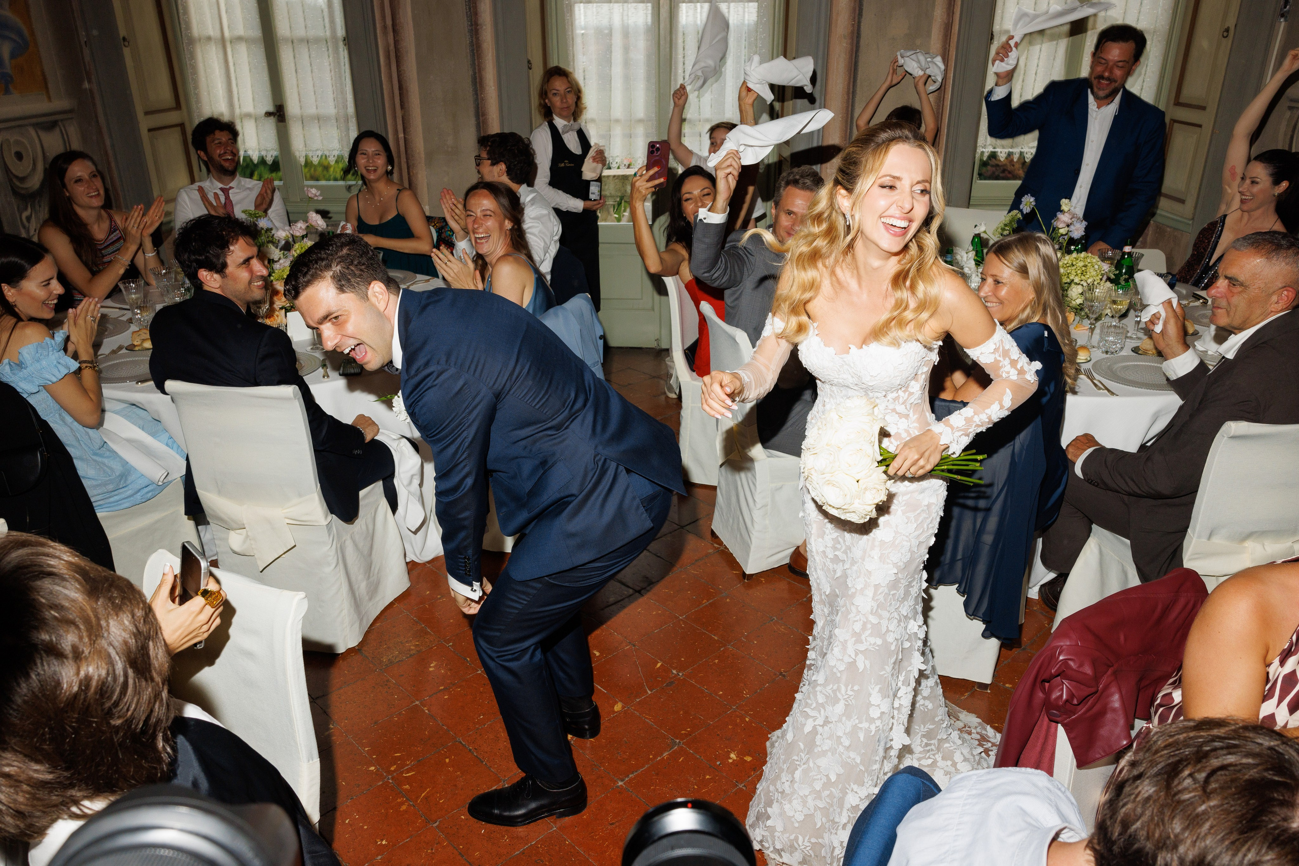 Camilla & Guiseppe (Bergamo, Villa Canton). Wedding photographer Osokin Evgeniy