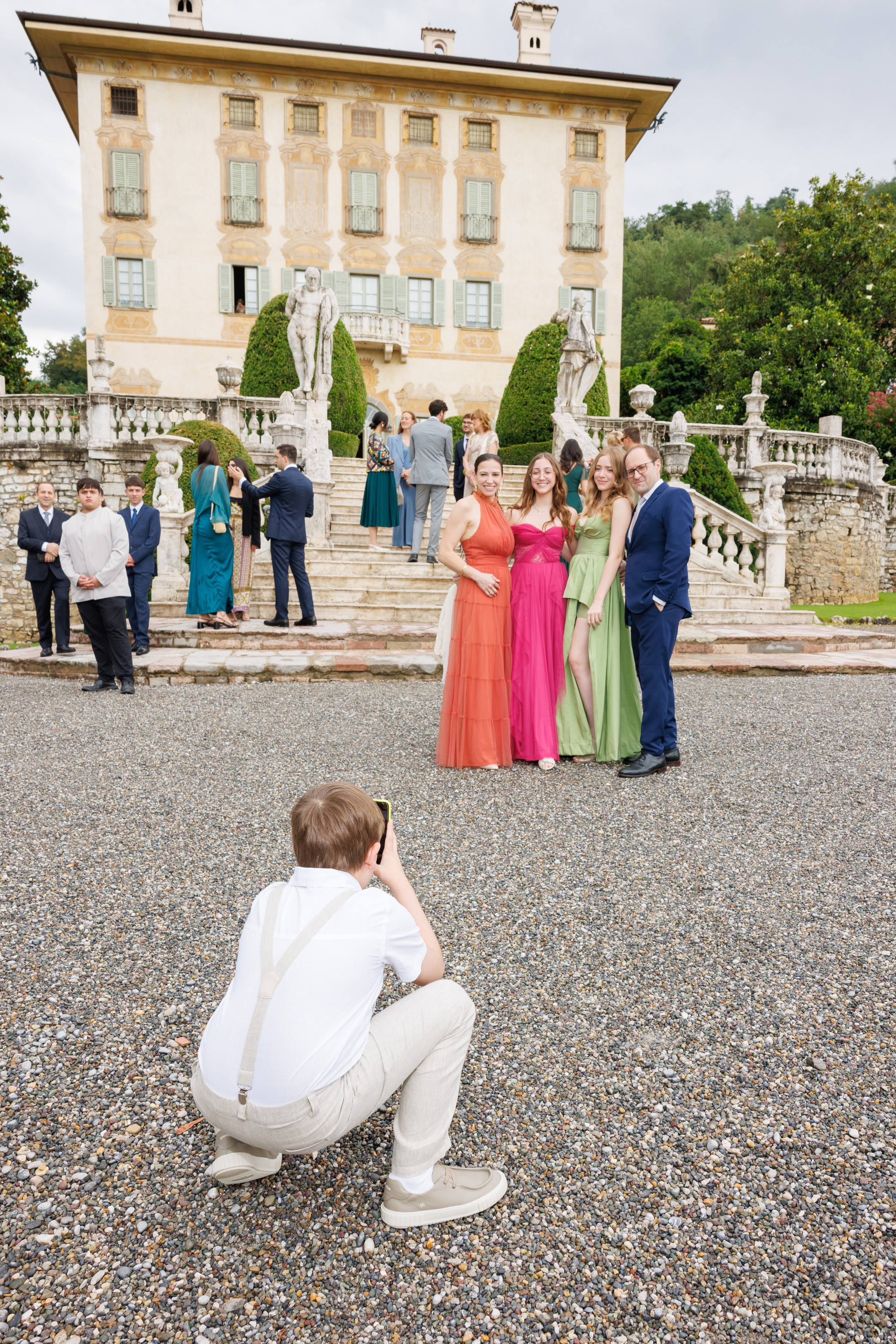 Camilla & Guiseppe (Bergamo, Villa Canton). Wedding photographer Osokin Evgeniy