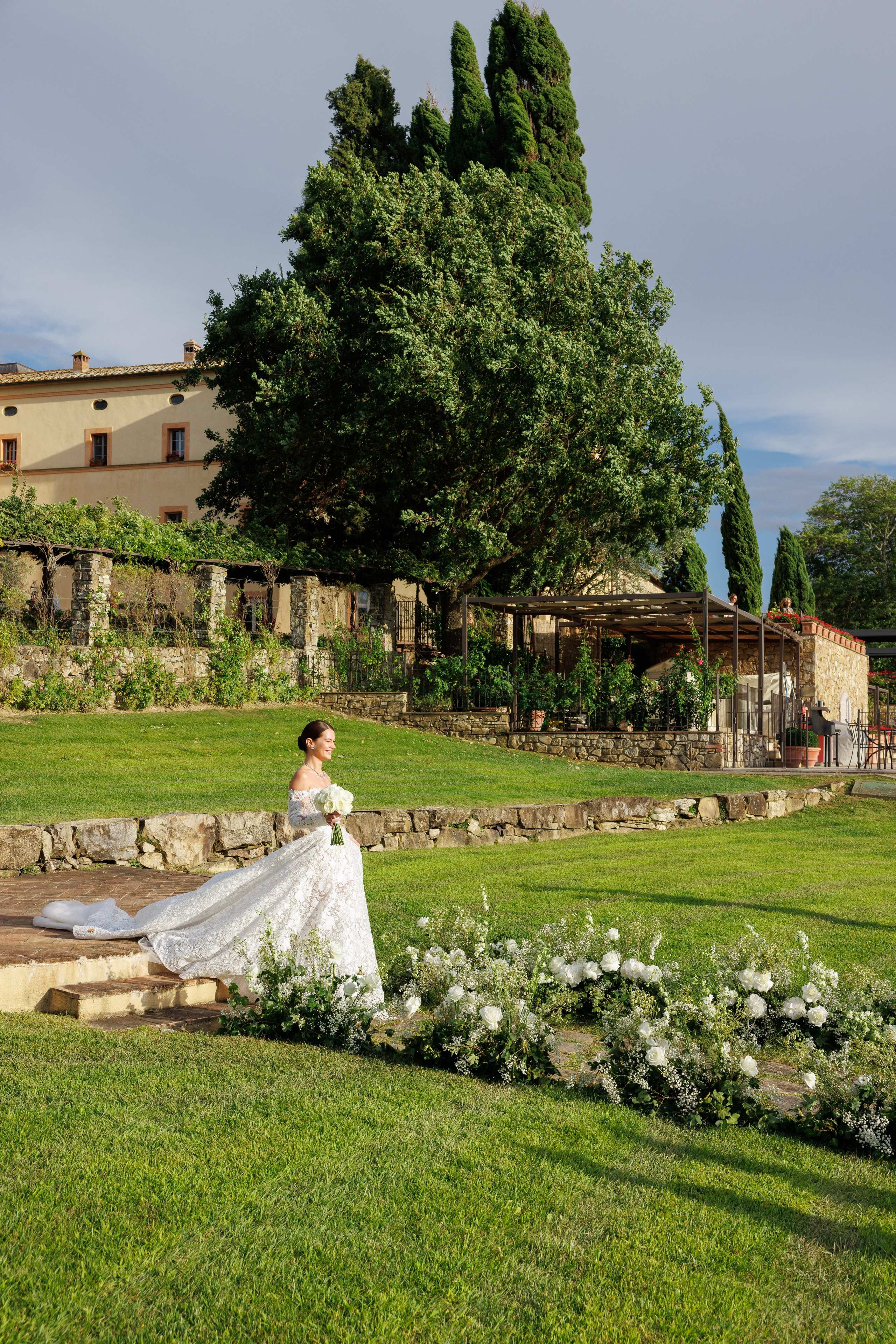 Julia & Max (Florence, Castello Di Cassole). Wedding photographer Osokin Evgeniy