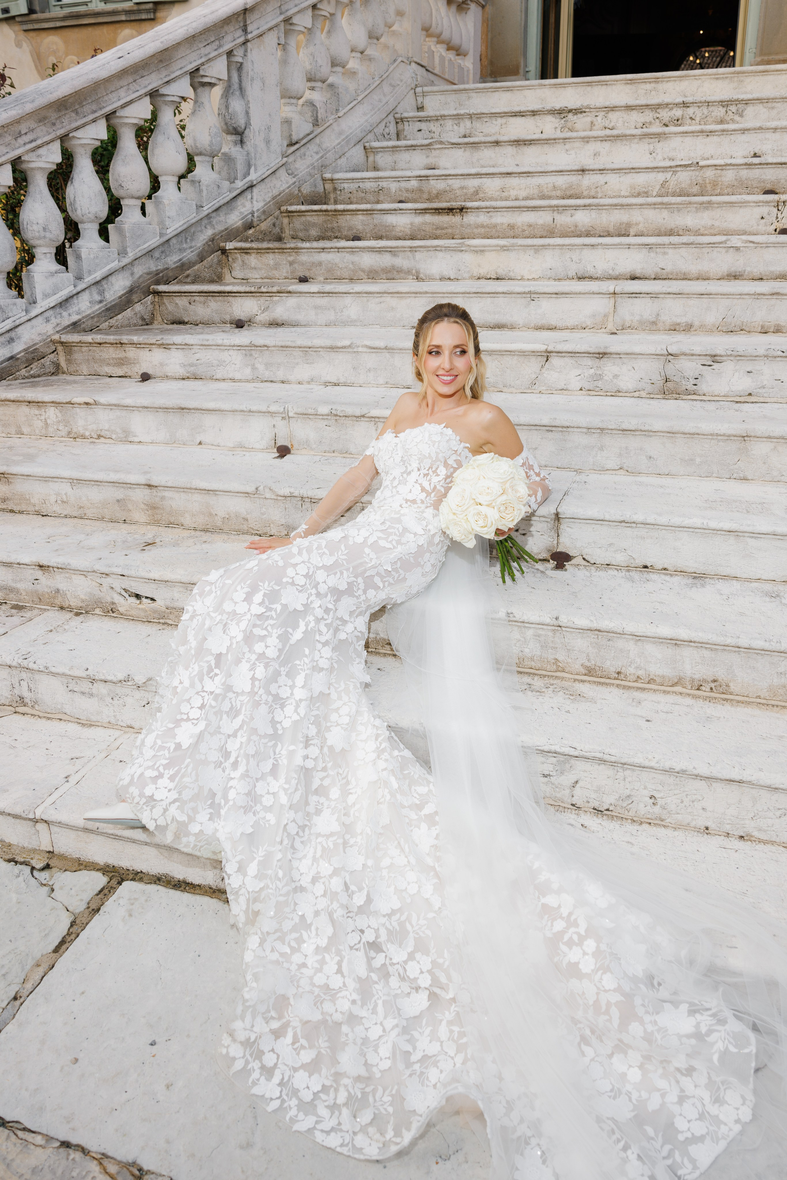 Camilla & Guiseppe (Bergamo, Villa Canton). Wedding photographer Osokin Evgeniy