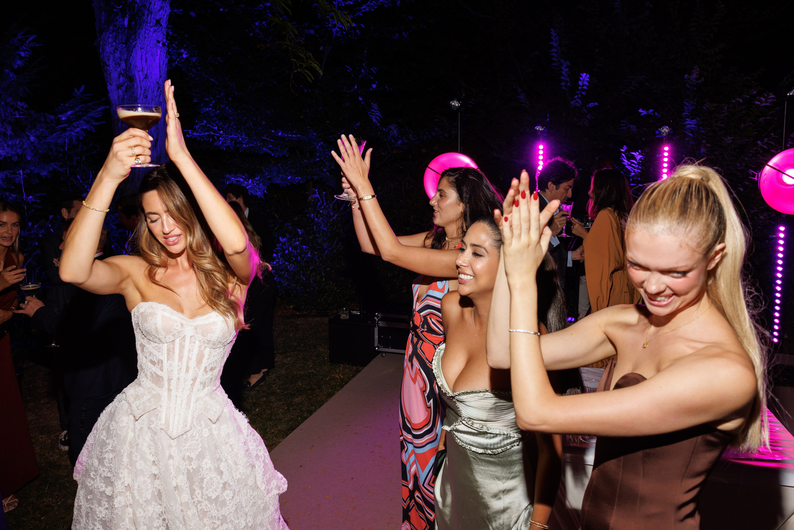 Chelcie & Metthew (Italy, Asti). Wedding photographer Osokin Evgeniy