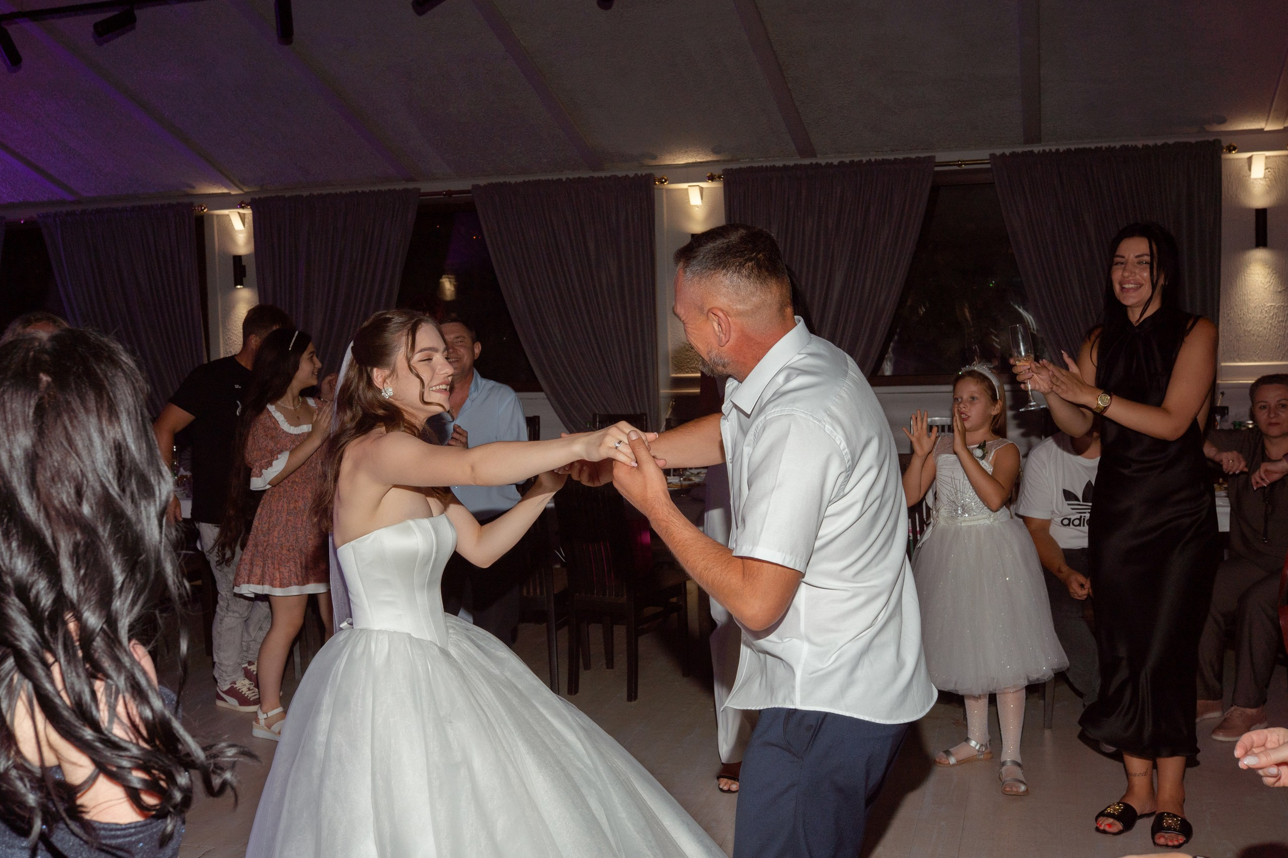 Весілля Юрія та Єлизавети. Fotograf ślubny i rodzinny Dubovka Valya