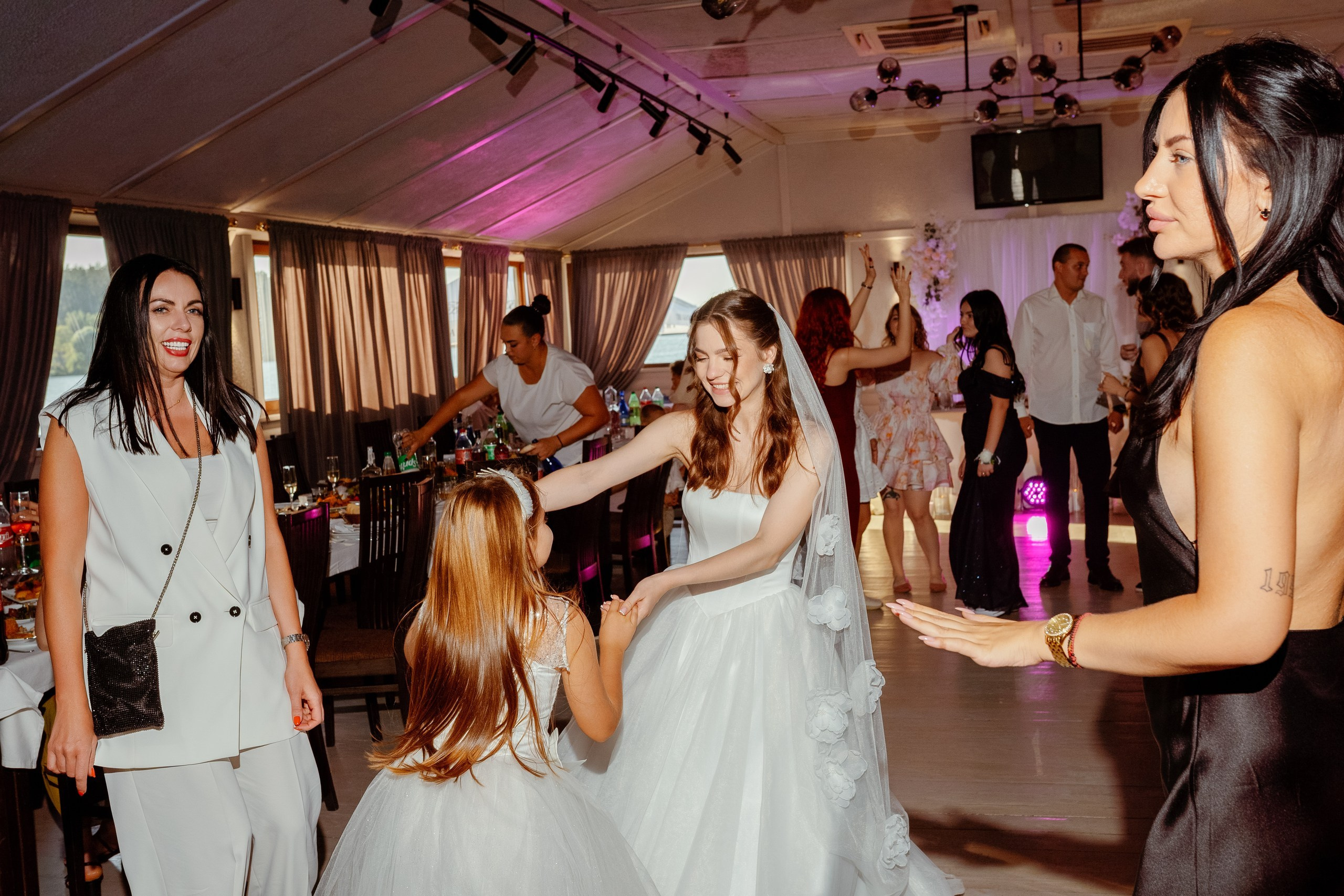 Весілля Юрія та Єлизавети. Fotograf ślubny i rodzinny Dubovka Valya