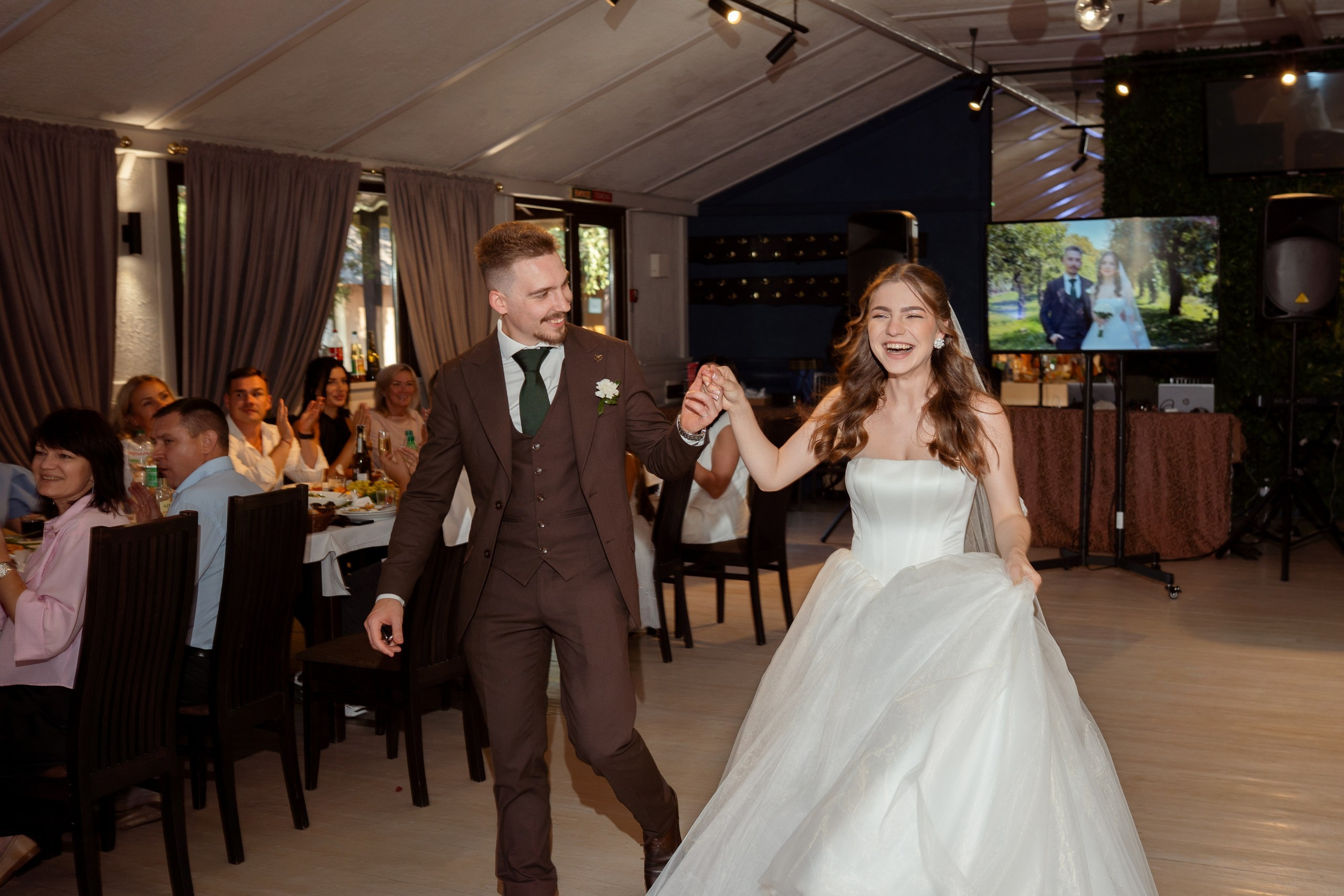 Весілля Юрія та Єлизавети. Fotograf ślubny i rodzinny Dubovka Valya