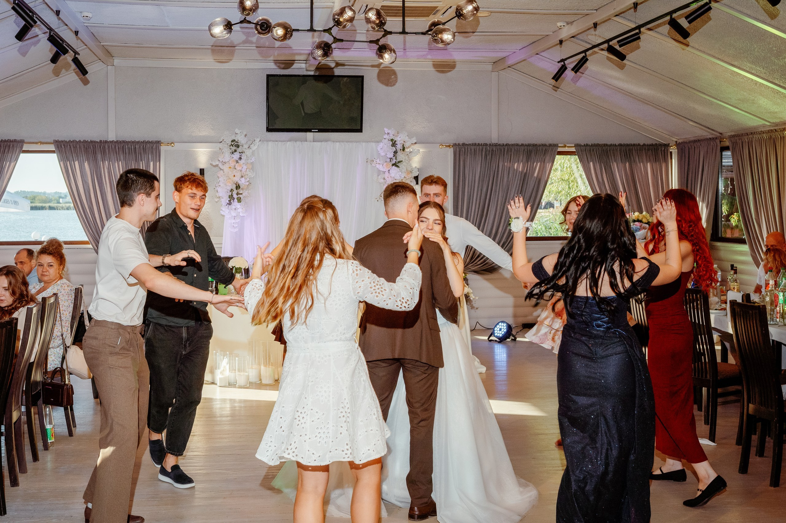 Весілля Юрія та Єлизавети. Fotograf ślubny i rodzinny Dubovka Valya