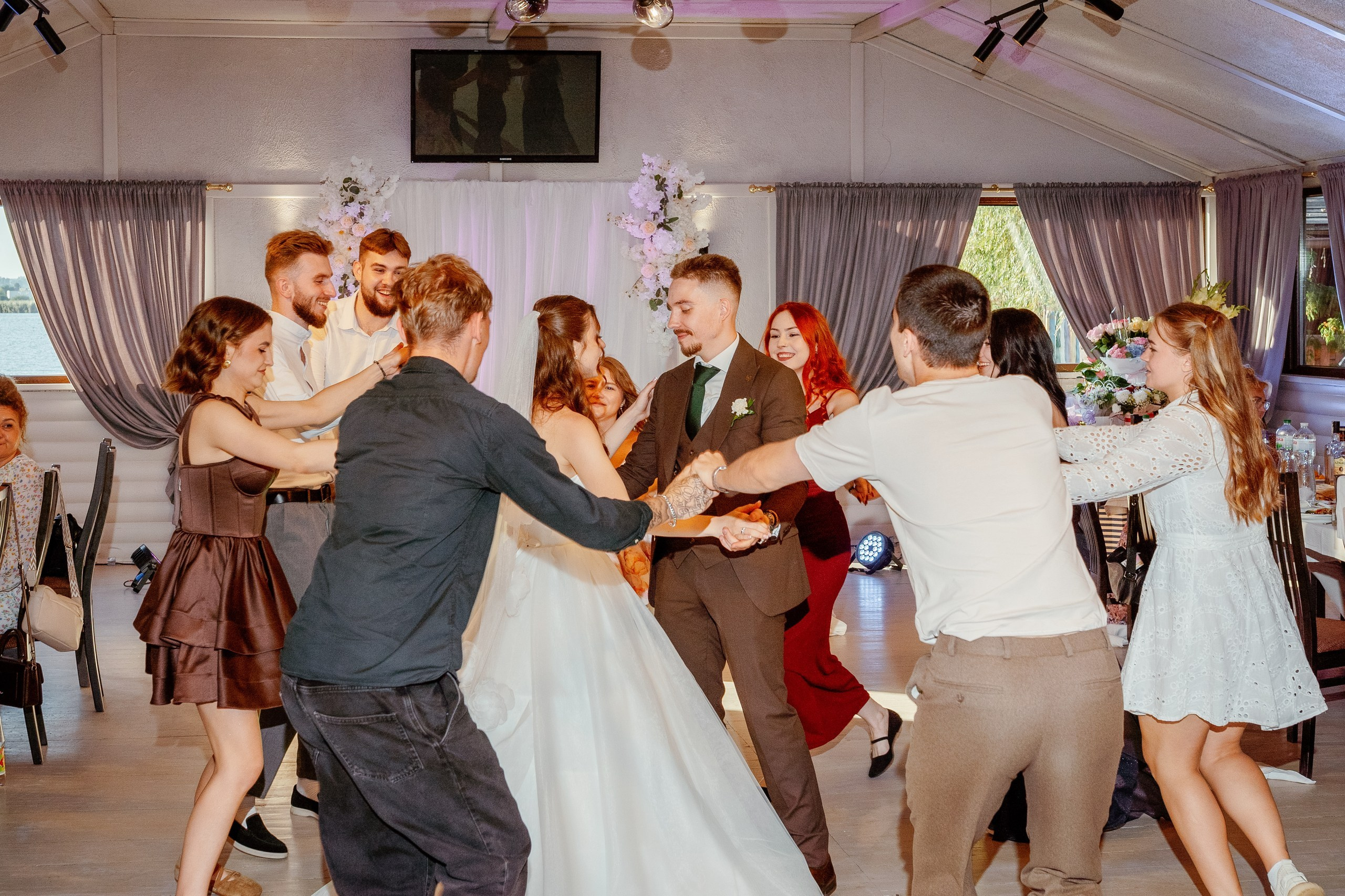 Весілля Юрія та Єлизавети. Fotograf ślubny i rodzinny Dubovka Valya