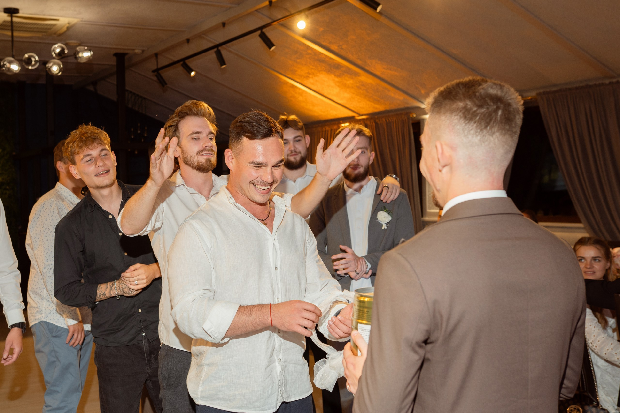 Весілля Юрія та Єлизавети. Fotograf ślubny i rodzinny Dubovka Valya