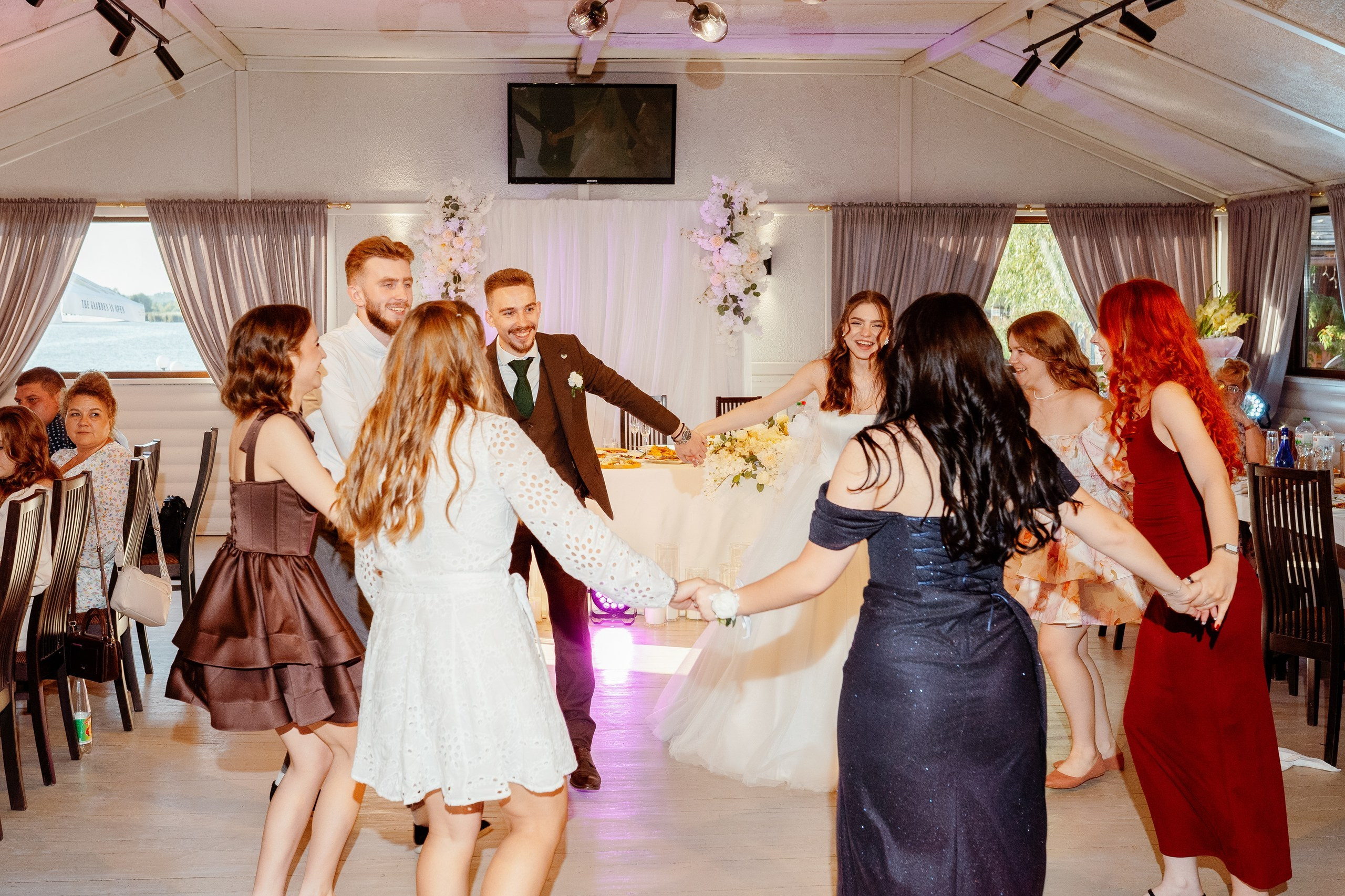 Весілля Юрія та Єлизавети. Fotograf ślubny i rodzinny Dubovka Valya