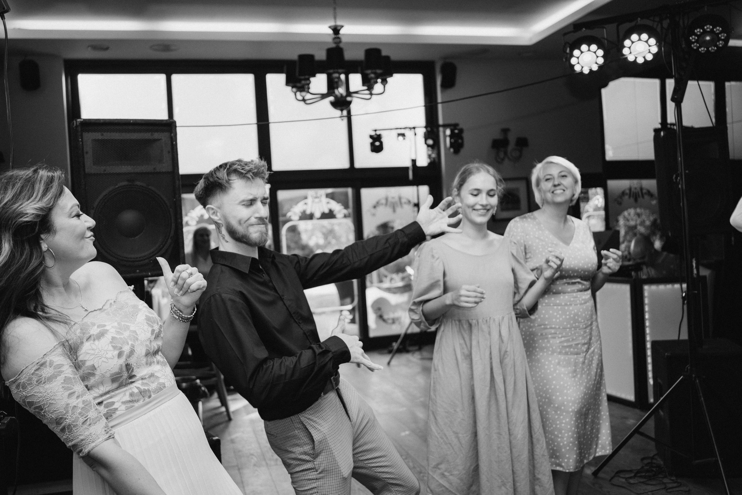 Весілля Саша + Лера. Fotograf ślubny i rodzinny Dubovka Valya