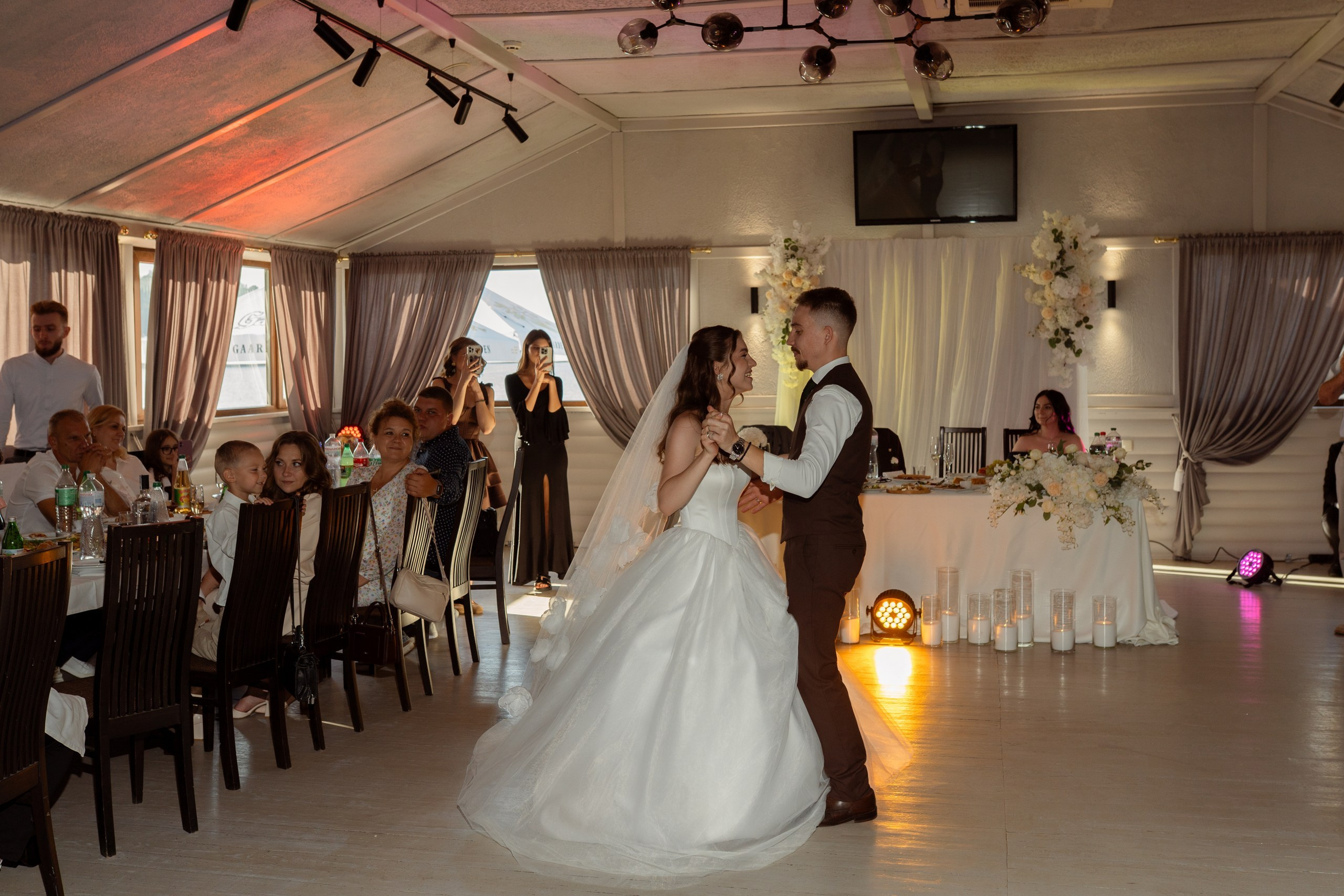 Весілля Юрія та Єлизавети. Fotograf ślubny i rodzinny Dubovka Valya