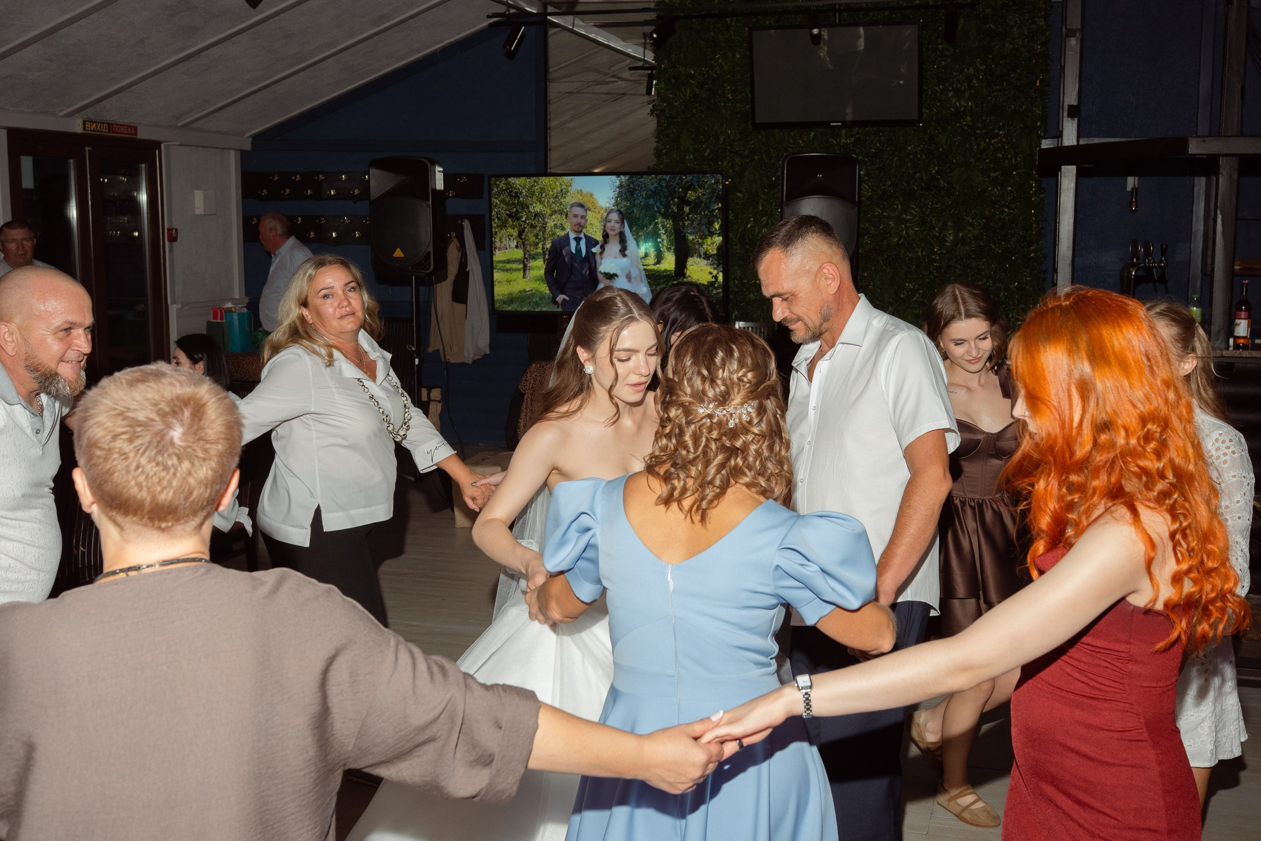 Весілля Юрія та Єлизавети. Fotograf ślubny i rodzinny Dubovka Valya