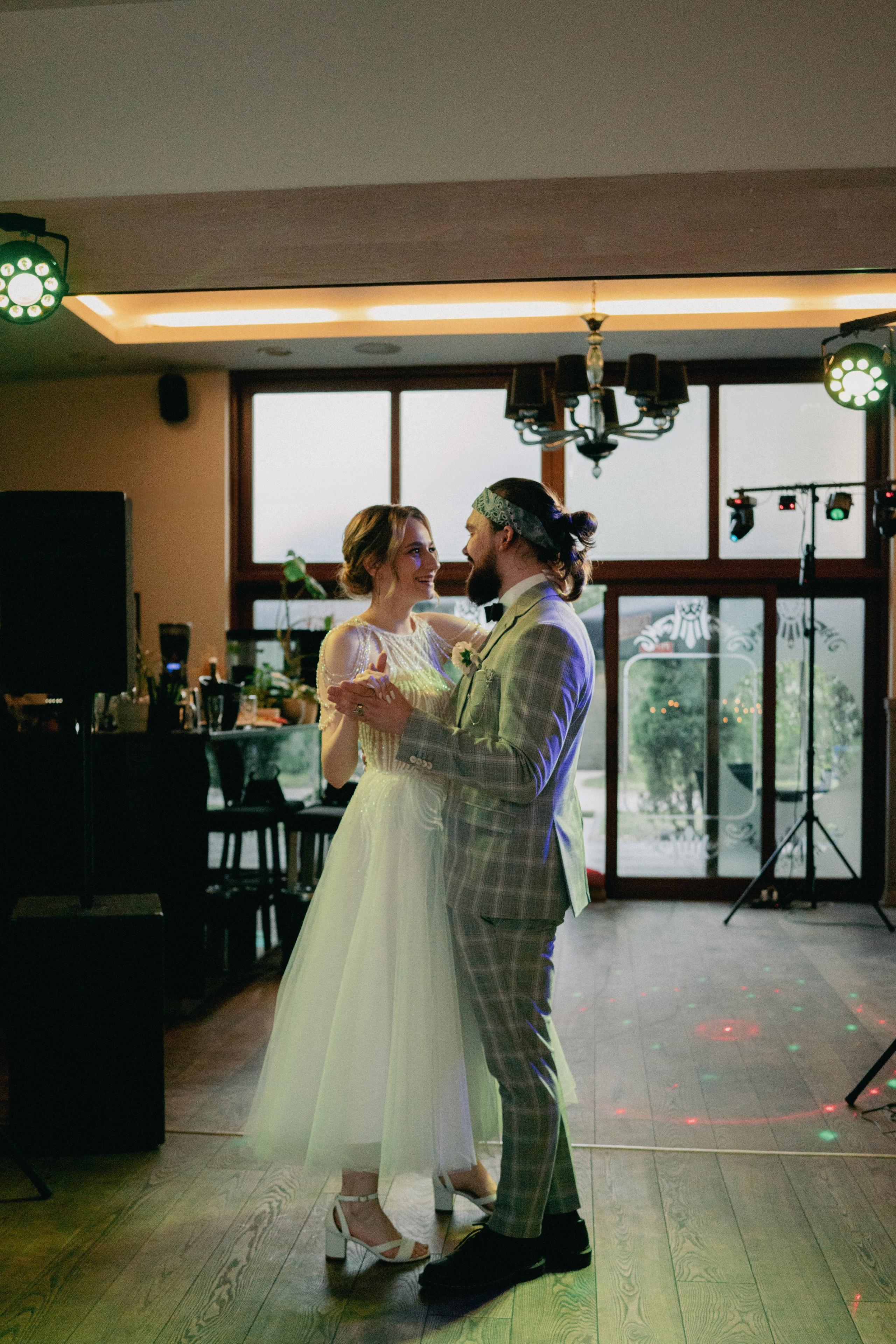 Весілля Саша + Лера. Fotograf ślubny i rodzinny Dubovka Valya