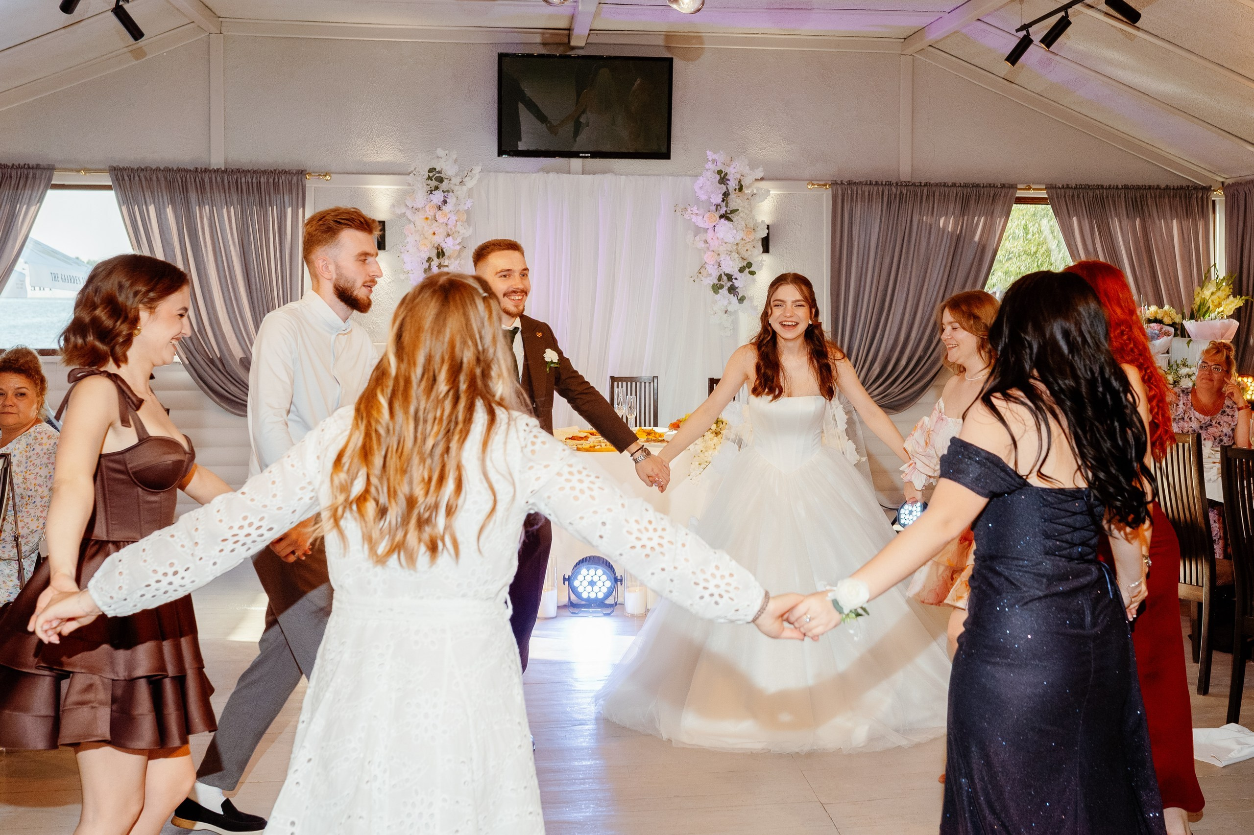 Весілля Юрія та Єлизавети. Fotograf ślubny i rodzinny Dubovka Valya