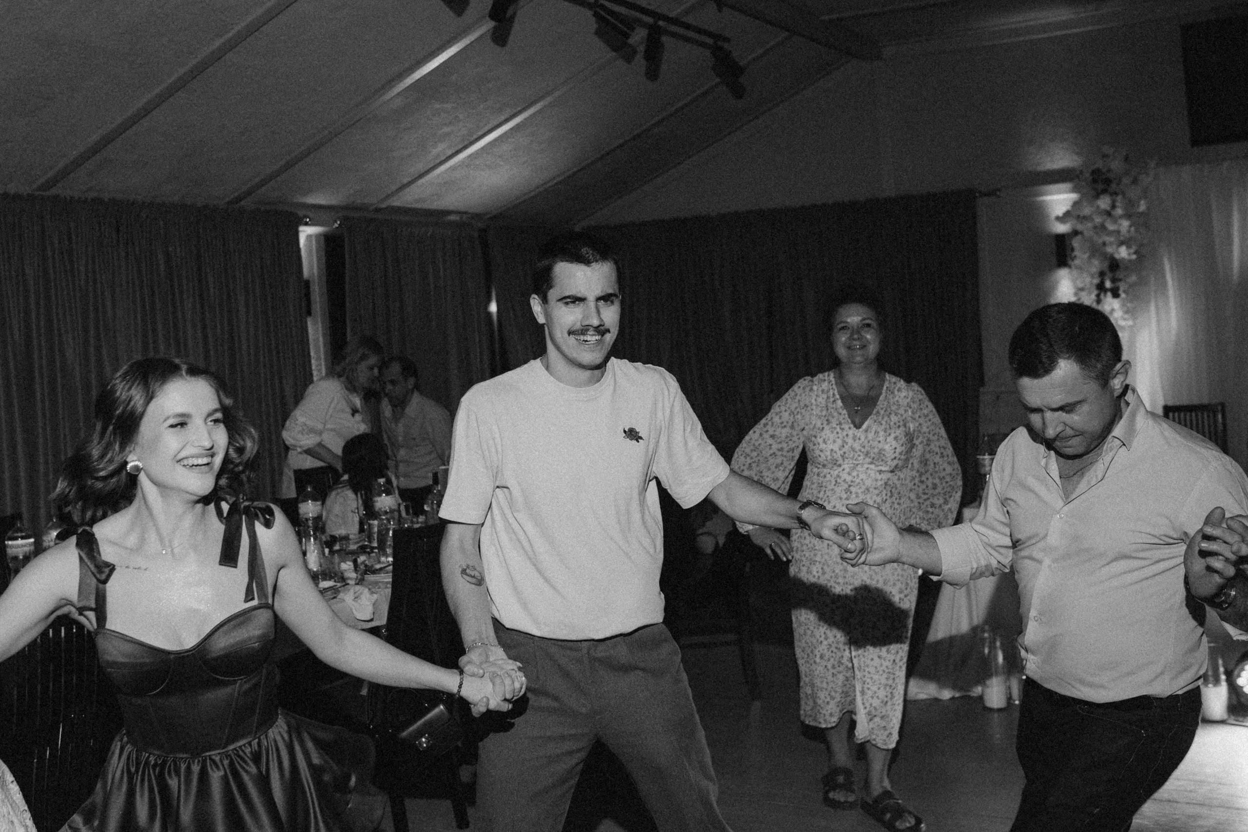 Весілля Юрія та Єлизавети. Fotograf ślubny i rodzinny Dubovka Valya