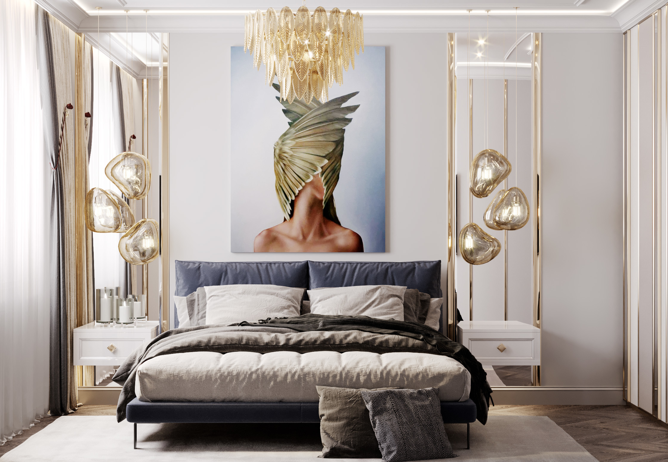 Картина Эми Джадд в спальне. Зеркала по бокам кровати с золотыми молдингами. Синяя мягкая кровать с подушками. Необычные люстры в спальне. 