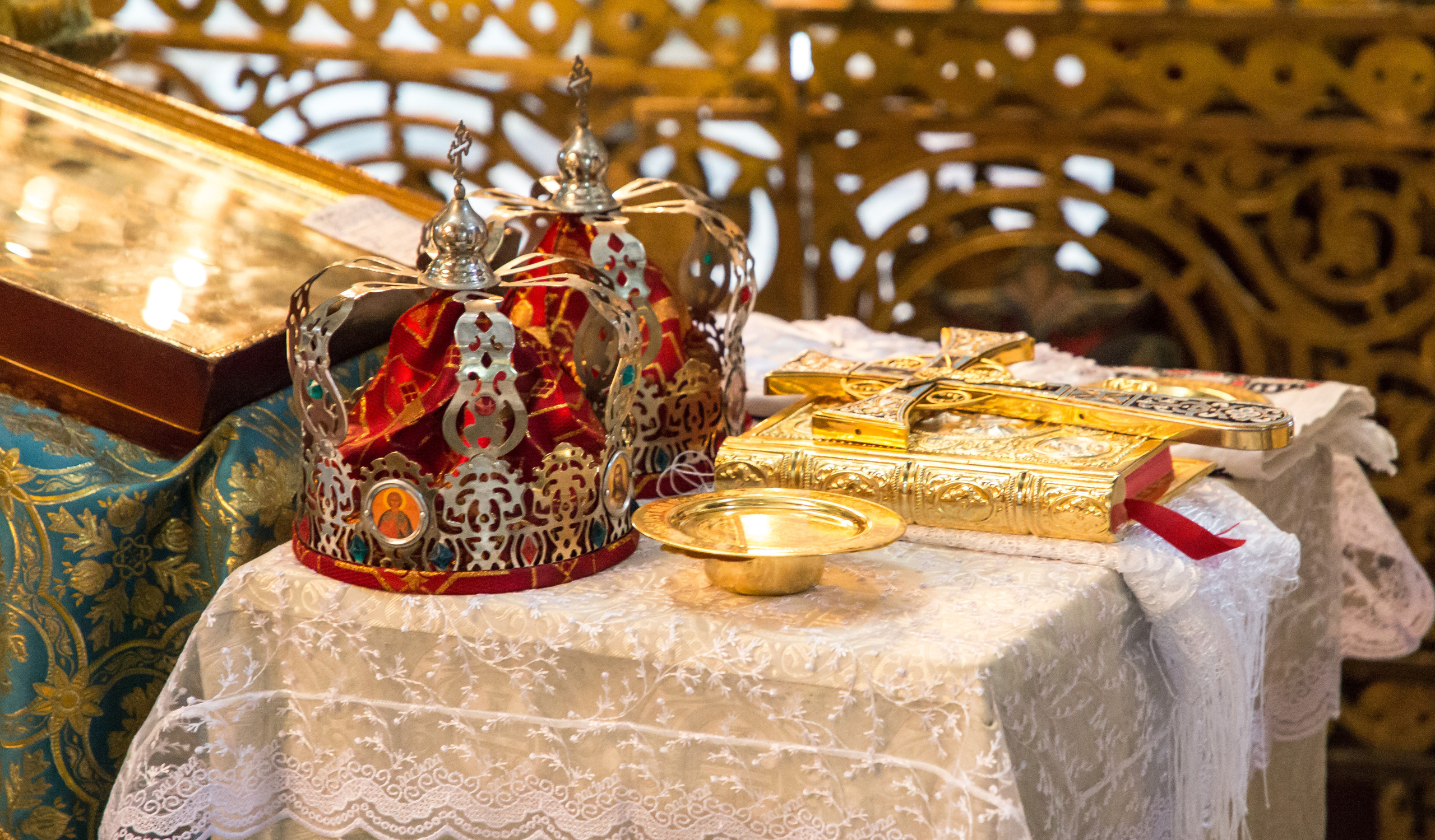 ХРЕЩЕННЯ, ВІНЧАННЯ. Фото і відео Київ Анна Тимошок. Портретна, предметна, сімейна зйомка