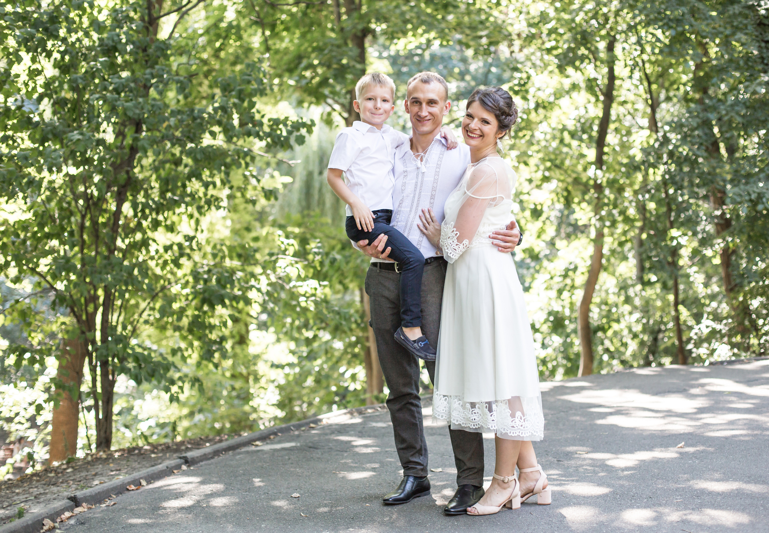 ХРЕЩЕННЯ, ВІНЧАННЯ. Фото і відео Київ Анна Тимошок. Портретна, предметна, сімейна зйомка