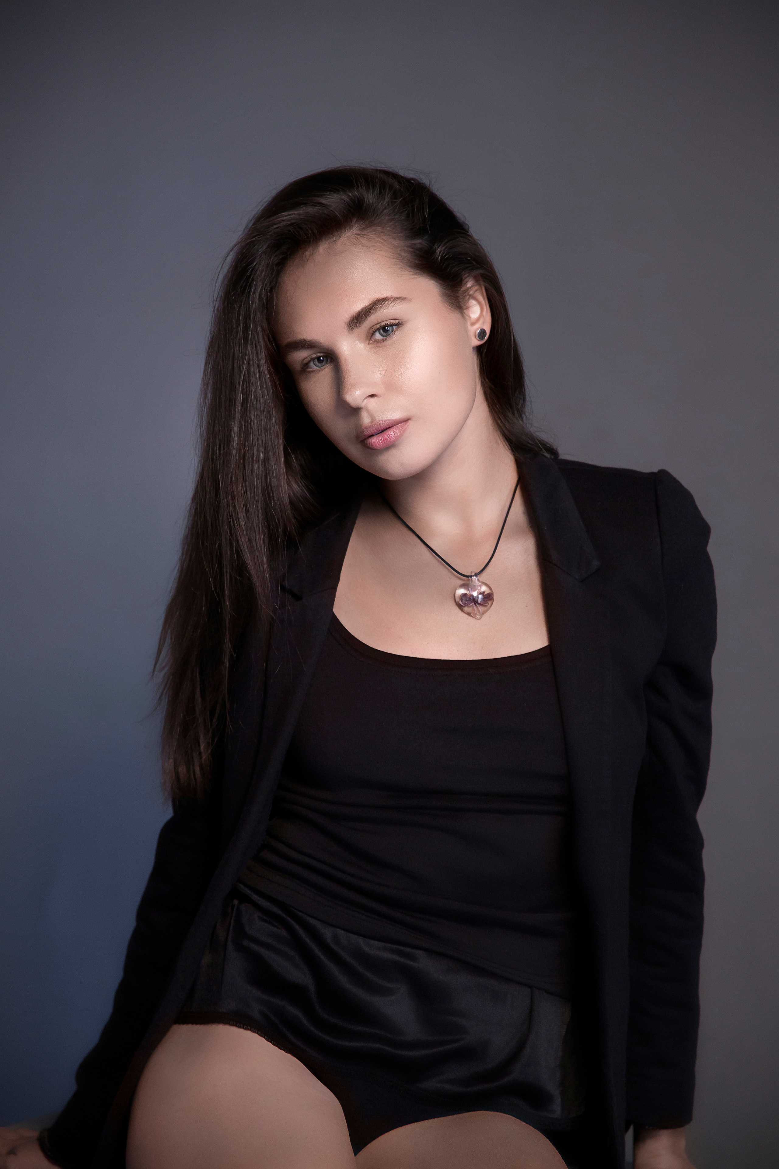 ПОРТРЕТИ. Фото і відео Київ Анна Тимошок. Портретна, предметна, сімейна зйомка