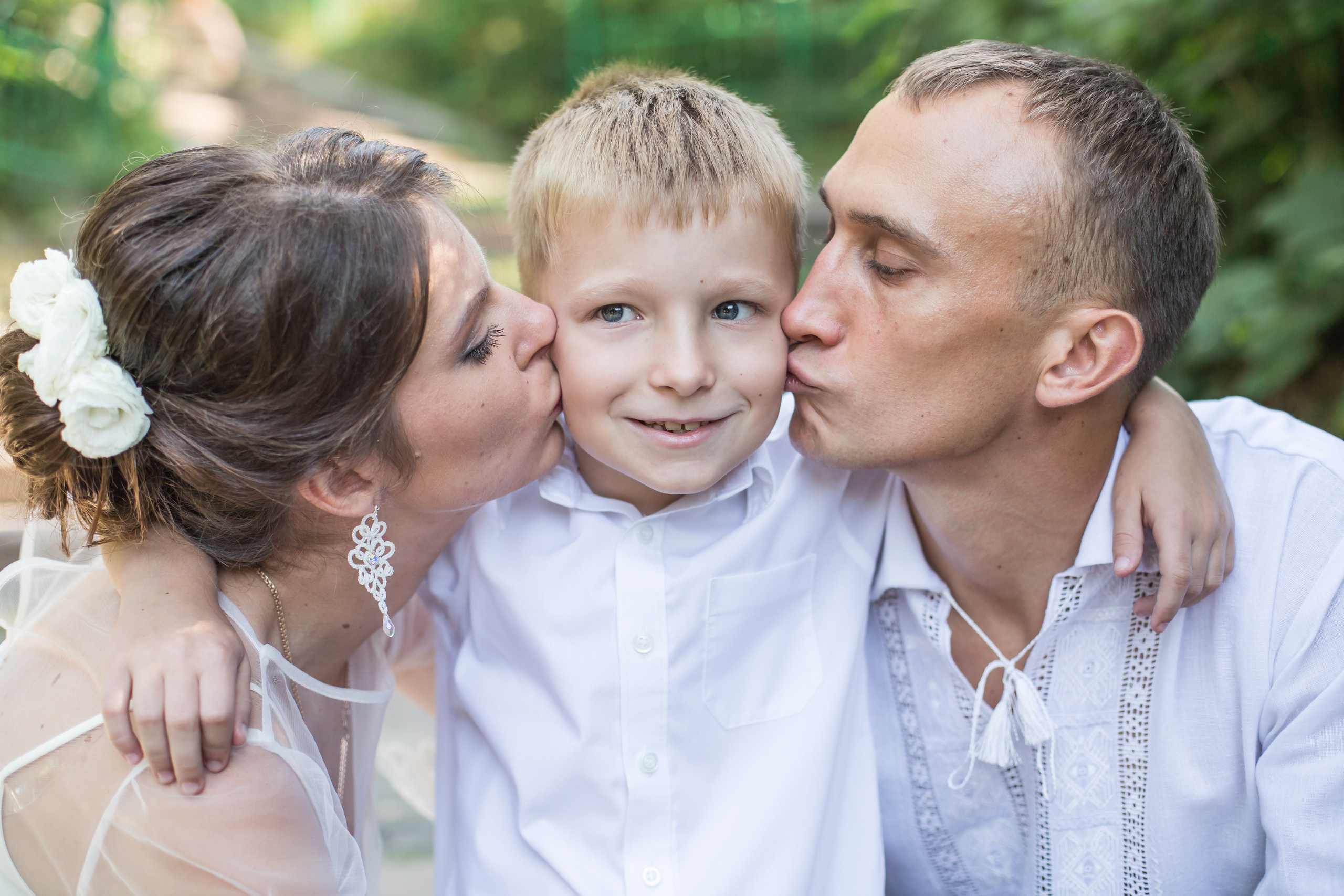 ХРЕЩЕННЯ, ВІНЧАННЯ. Фото і відео Київ Анна Тимошок. Портретна, предметна, сімейна зйомка