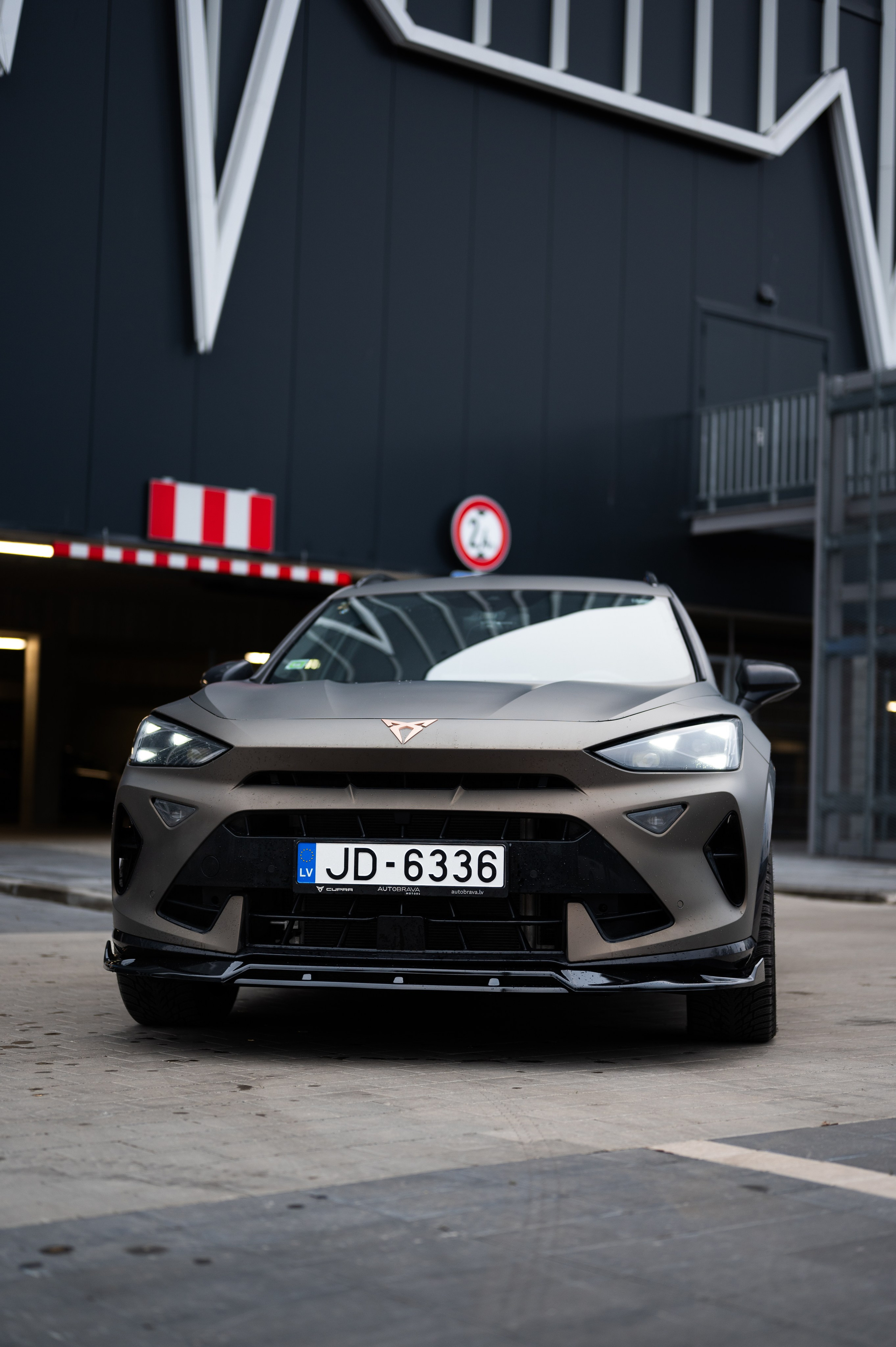 Car photography. Anna Arsenjeva | Photographer and Creator