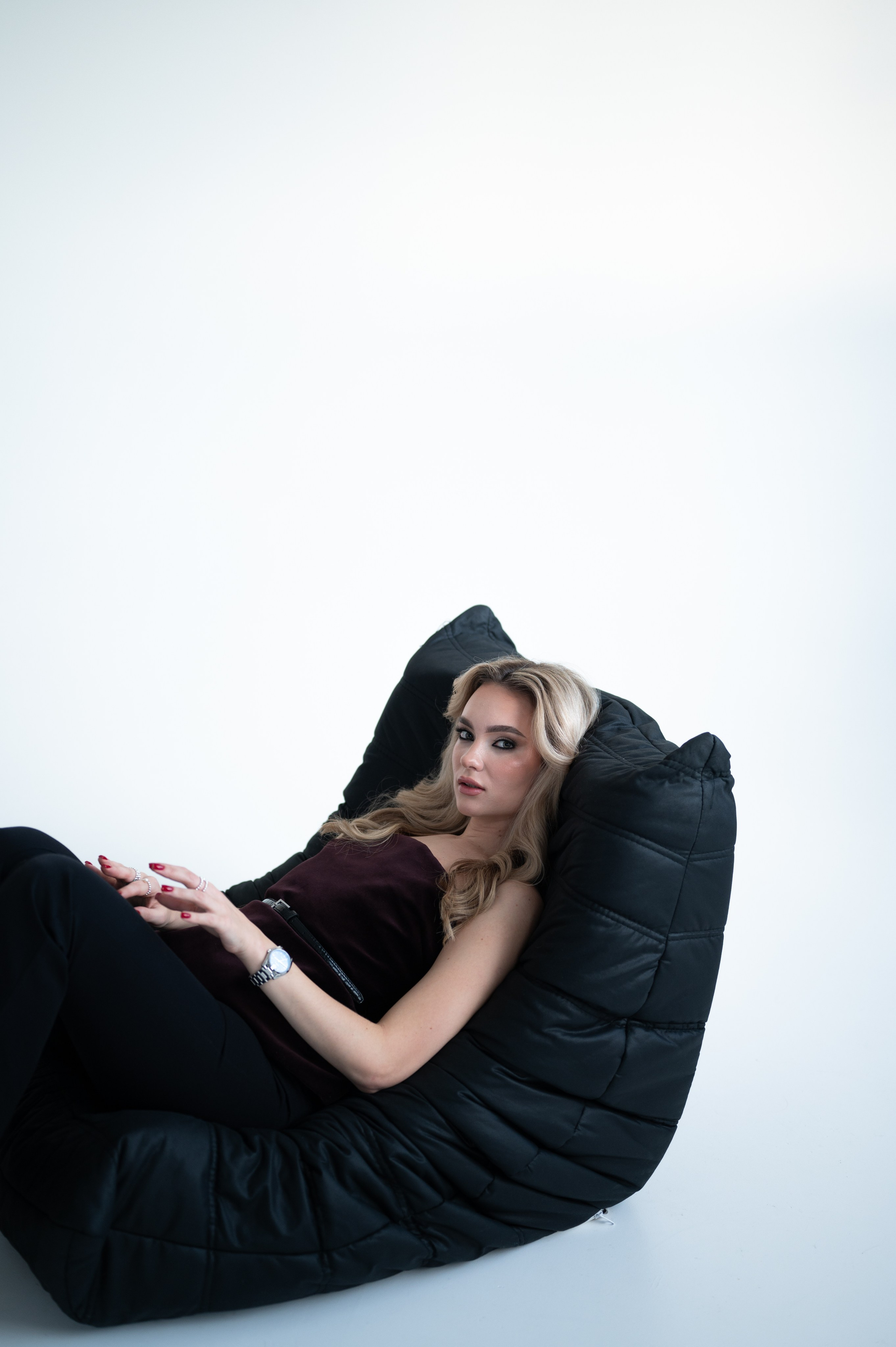 Portrait|Studios. Anna Arseņjeva | Fotogrāfe un Radītāja