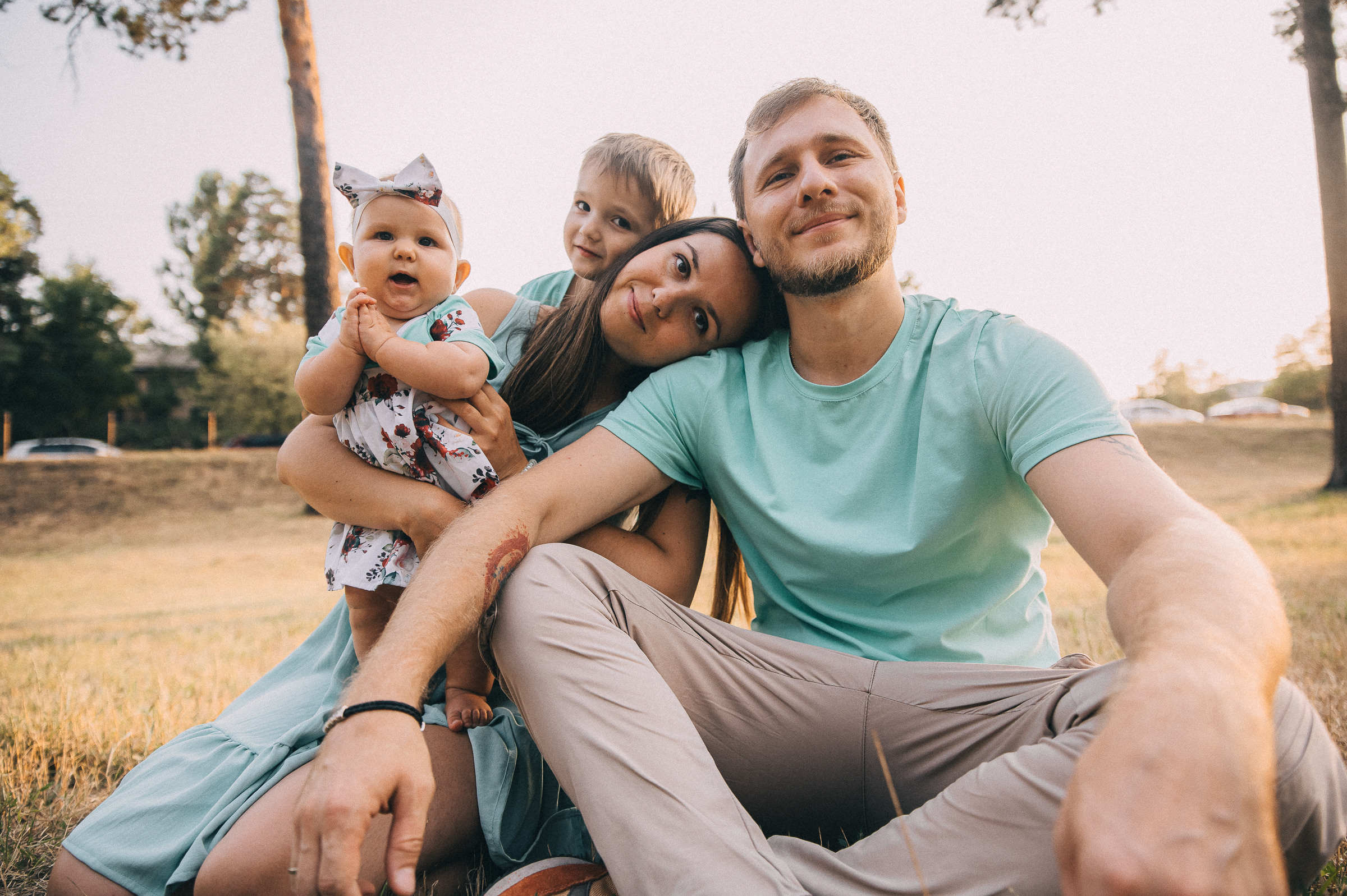 Tanya&Pasha&Vanya&Mariyana. Фотограф Руслан Будім