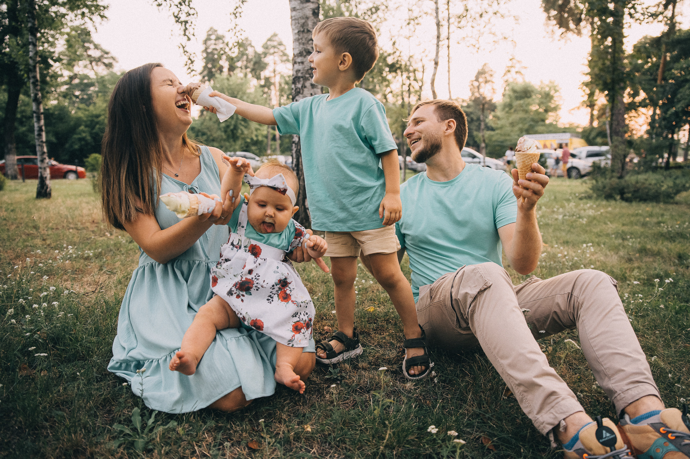 Tanya&Pasha&Vanya&Mariyana. Фотограф Руслан Будім