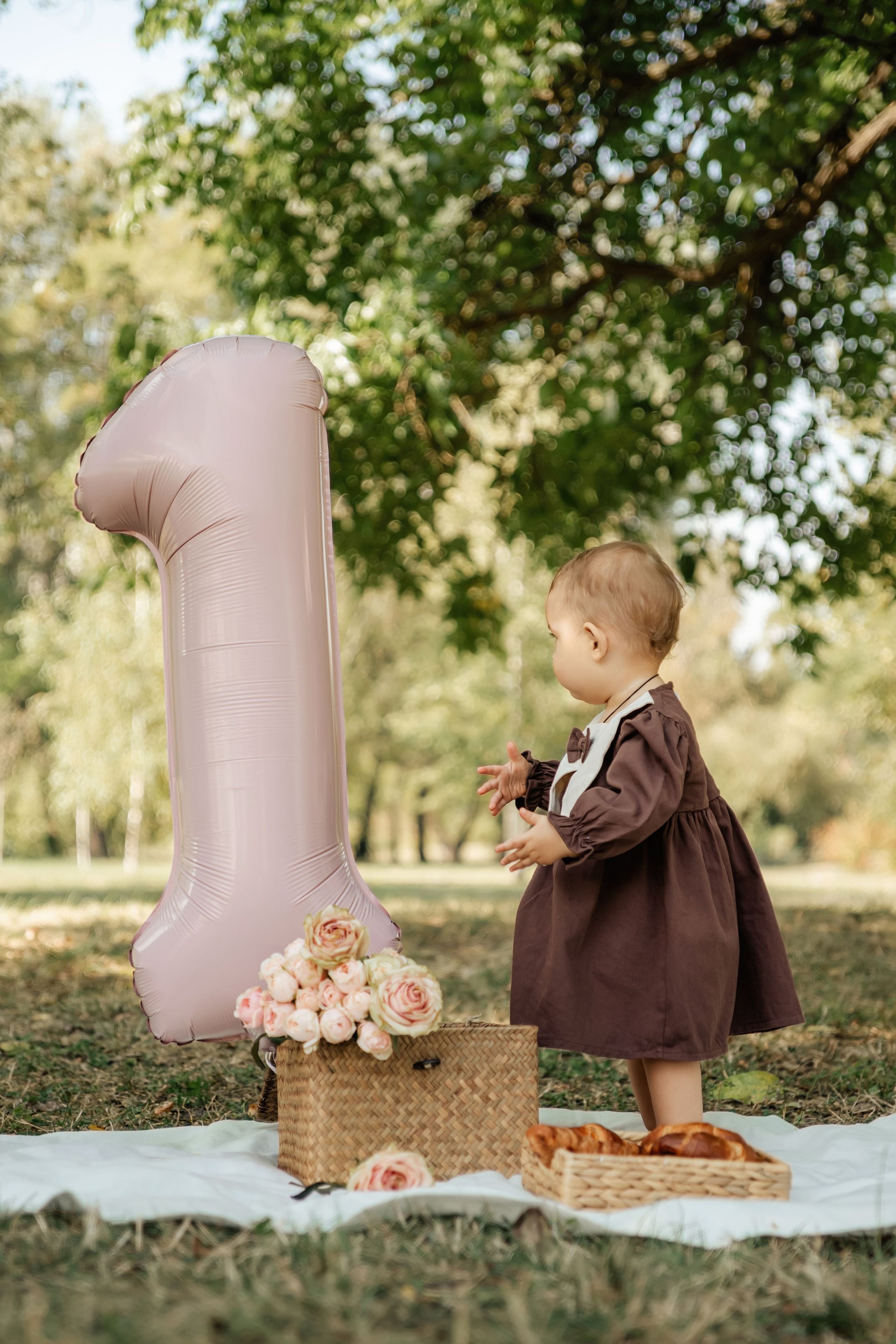 В парке. ФОТОГРАФ КИШИНЁВ.ПОРТРЕТ.ИНДИВИДУАЛЬНАЯ ФОТОСЕССИЯ.БИЗНЕС ПОРТРЕТ.СЕМЕЙНАЯ ФОТОСЕССИЯ.БЕРЕМЕННОСТЬ.КРЕЩЕНИЕ.МОЛДОВА, КИШИНЁВ