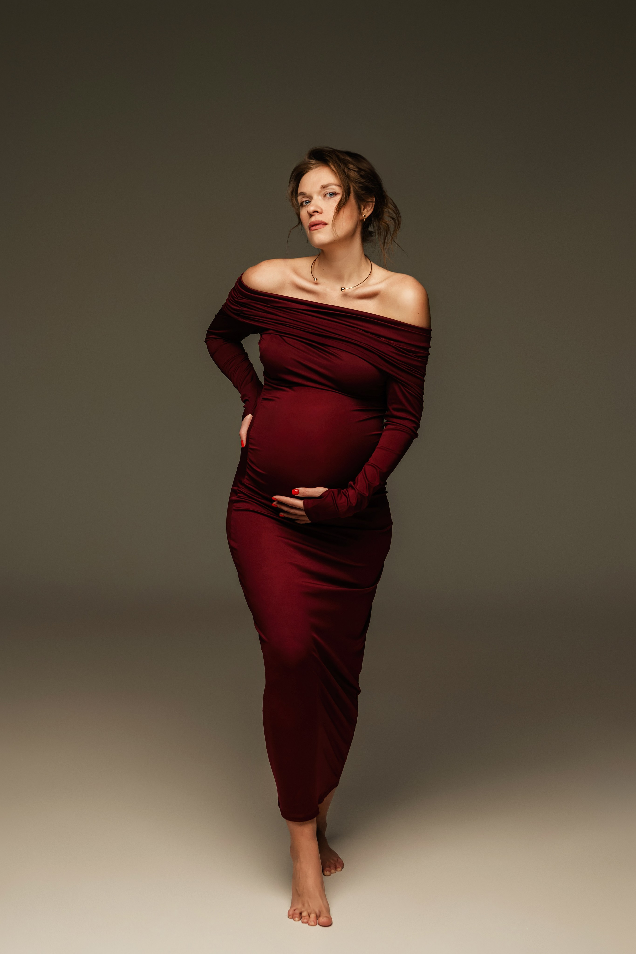 Беременность в студии. ФОТОГРАФ КИШИНЁВ.ПОРТРЕТ.ИНДИВИДУАЛЬНАЯ ФОТОСЕССИЯ.БИЗНЕС ПОРТРЕТ.СЕМЕЙНАЯ ФОТОСЕССИЯ.БЕРЕМЕННОСТЬ.КРЕЩЕНИЕ.МОЛДОВА, КИШИНЁВ