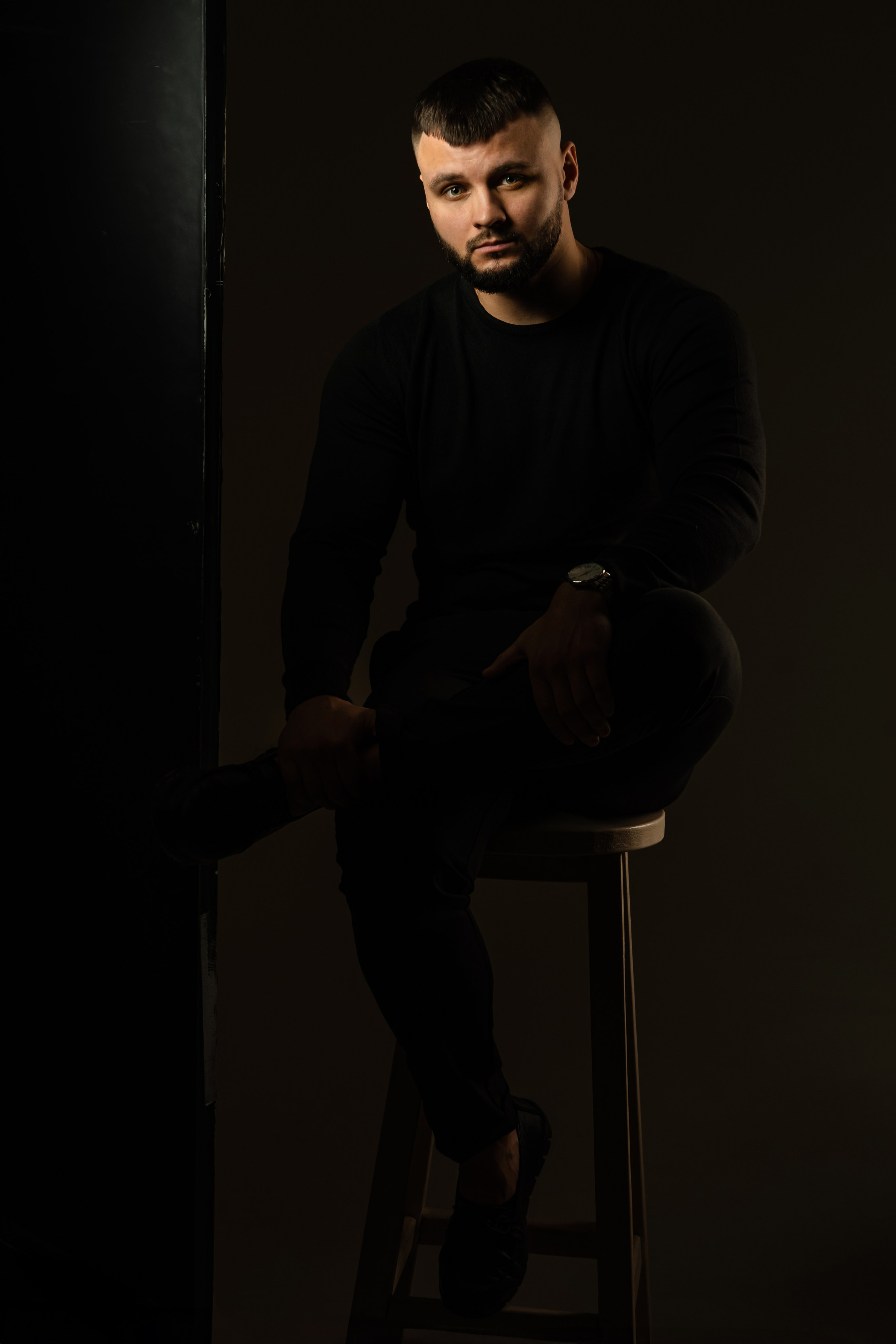 Андрей. ФОТОГРАФ КИШИНЁВ.ПОРТРЕТ.ИНДИВИДУАЛЬНАЯ ФОТОСЕССИЯ.БИЗНЕС ПОРТРЕТ.СЕМЕЙНАЯ ФОТОСЕССИЯ.БЕРЕМЕННОСТЬ.КРЕЩЕНИЕ.МОЛДОВА, КИШИНЁВ