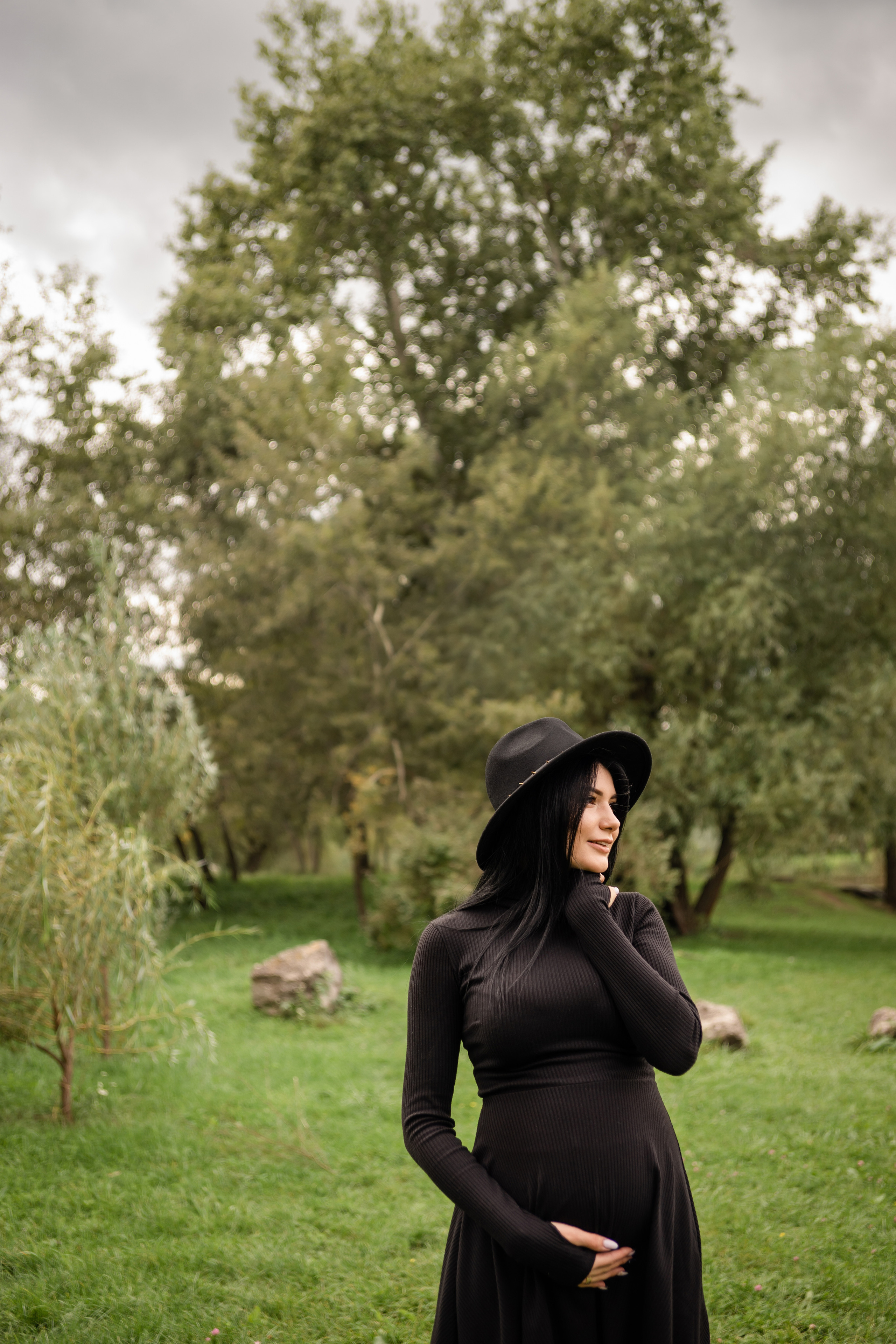 Ожидание Евы. ФОТОГРАФ КИШИНЁВ.ПОРТРЕТ.ИНДИВИДУАЛЬНАЯ ФОТОСЕССИЯ.БИЗНЕС ПОРТРЕТ.СЕМЕЙНАЯ ФОТОСЕССИЯ.БЕРЕМЕННОСТЬ.КРЕЩЕНИЕ.МОЛДОВА, КИШИНЁВ