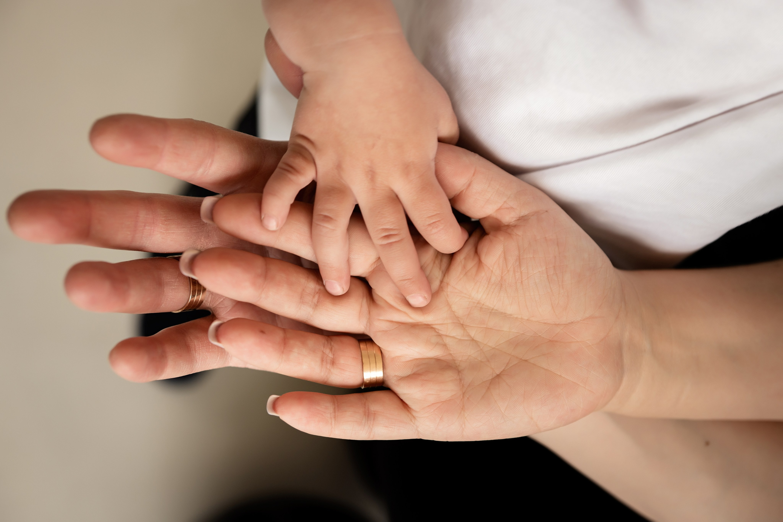 ФОТОГРАФ КИШИНЁВ.ПОРТРЕТ.ИНДИВИДУАЛЬНАЯ ФОТОСЕССИЯ.БИЗНЕС ПОРТРЕТ.СЕМЕЙНАЯ ФОТОСЕССИЯ.БЕРЕМЕННОСТЬ.КРЕЩЕНИЕ.МОЛДОВА, КИШИНЁВ