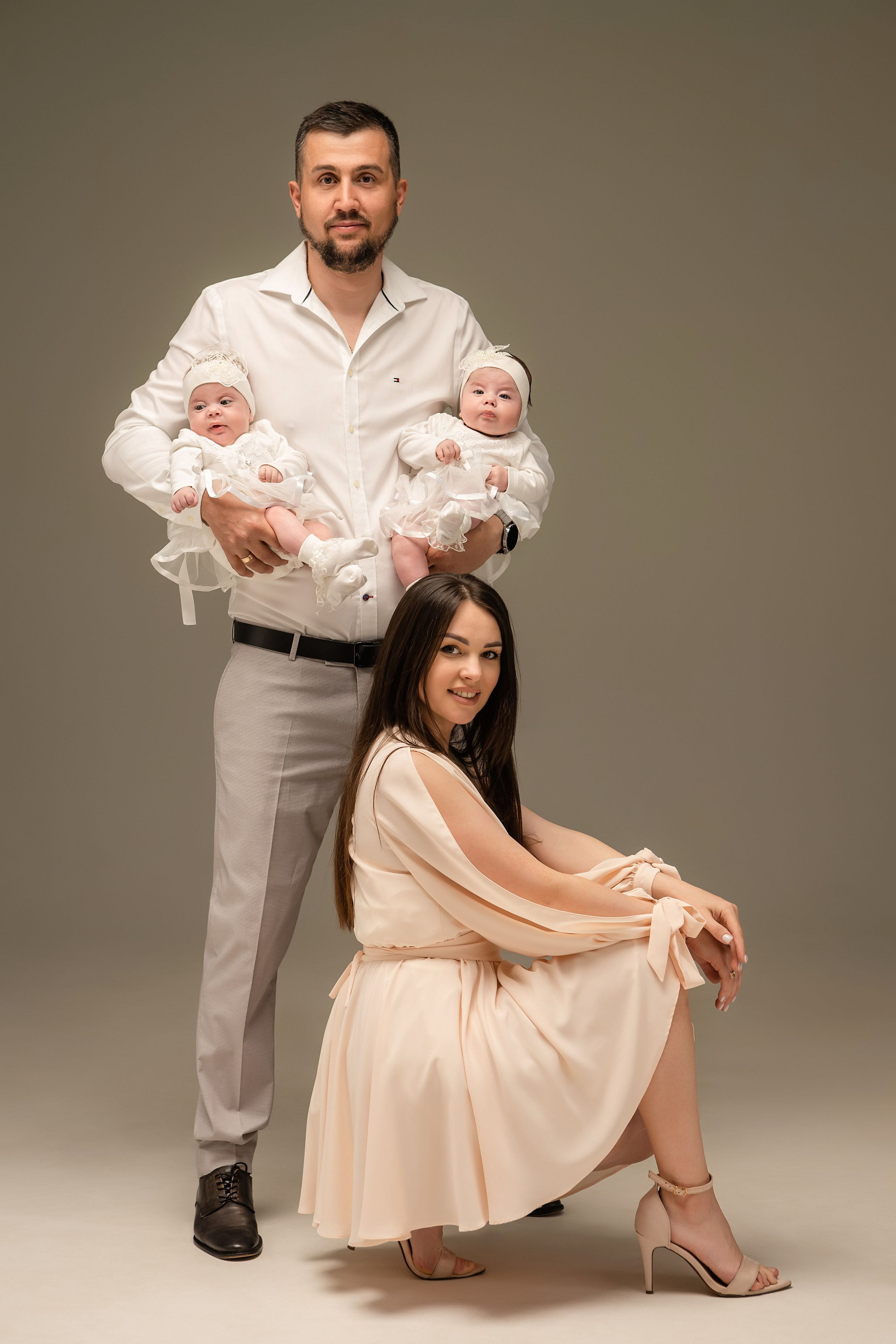 Фотосессия в студии. ФОТОГРАФ КИШИНЁВ.ПОРТРЕТ.ИНДИВИДУАЛЬНАЯ ФОТОСЕССИЯ.БИЗНЕС ПОРТРЕТ.СЕМЕЙНАЯ ФОТОСЕССИЯ.БЕРЕМЕННОСТЬ.КРЕЩЕНИЕ.МОЛДОВА, КИШИНЁВ