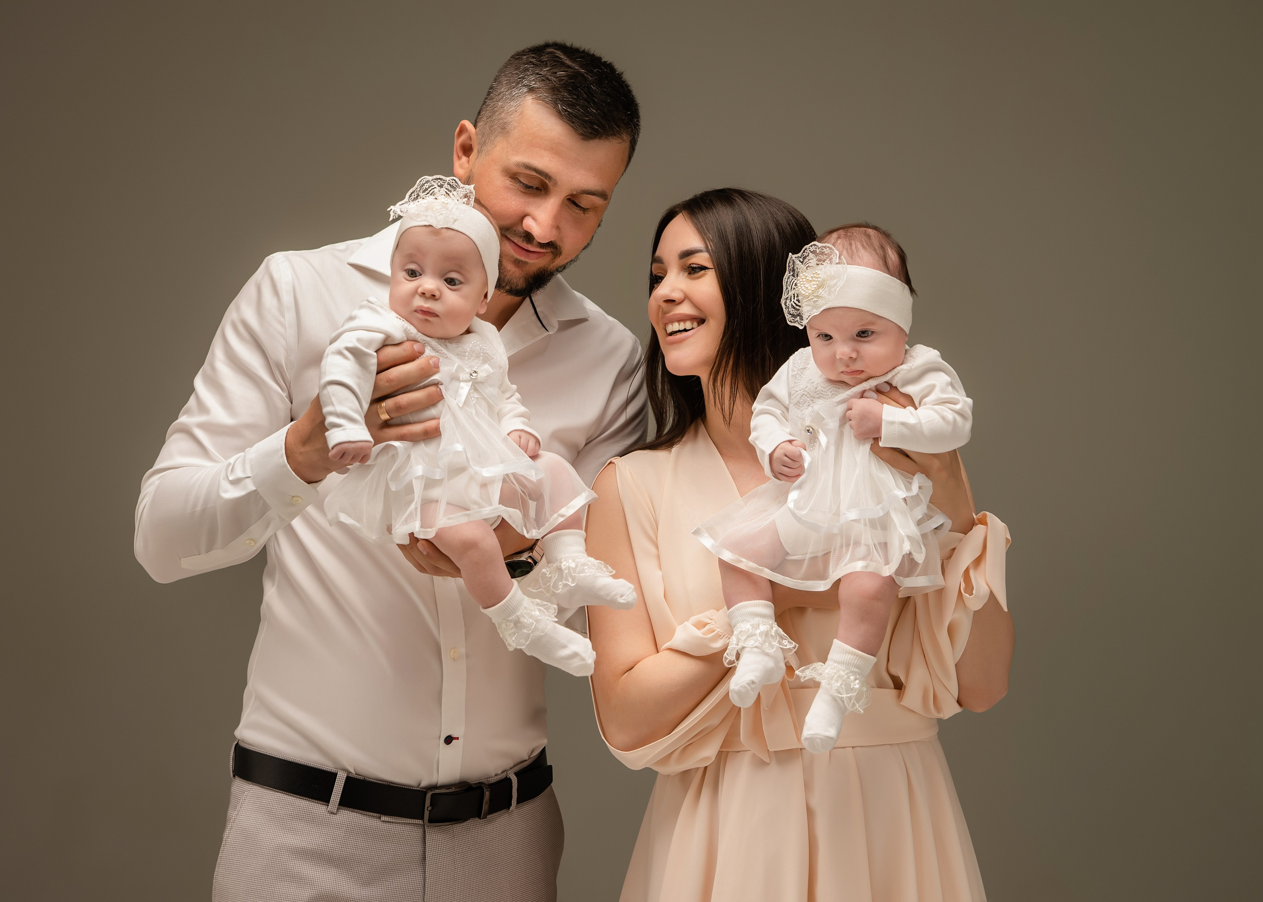 Фотосессия в студии. ФОТОГРАФ КИШИНЁВ.ПОРТРЕТ.ИНДИВИДУАЛЬНАЯ ФОТОСЕССИЯ.БИЗНЕС ПОРТРЕТ.СЕМЕЙНАЯ ФОТОСЕССИЯ.БЕРЕМЕННОСТЬ.КРЕЩЕНИЕ.МОЛДОВА, КИШИНЁВ