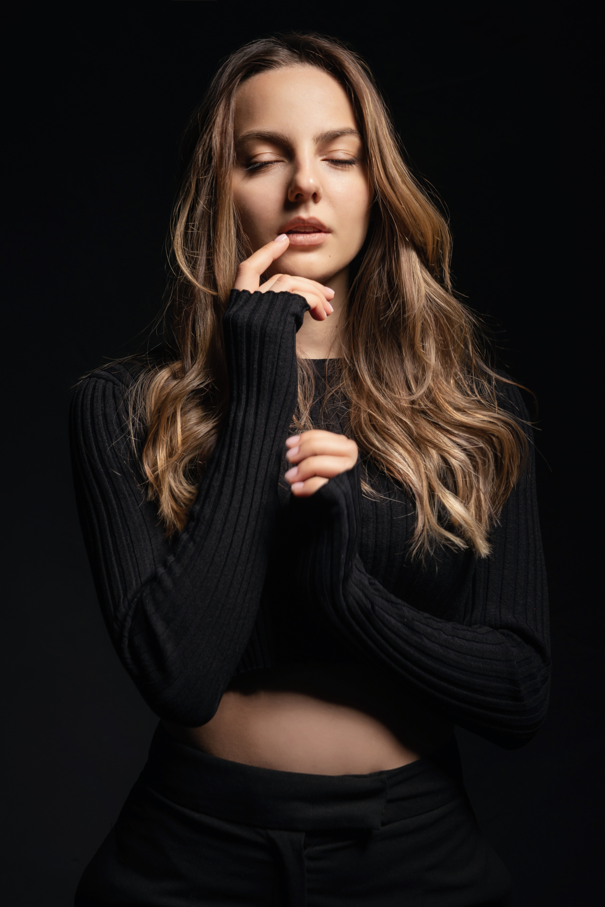 Портрет. ФОТОГРАФ КИШИНЁВ.ПОРТРЕТ.ИНДИВИДУАЛЬНАЯ ФОТОСЕССИЯ.БИЗНЕС ПОРТРЕТ.СЕМЕЙНАЯ ФОТОСЕССИЯ.БЕРЕМЕННОСТЬ.КРЕЩЕНИЕ.МОЛДОВА, КИШИНЁВ