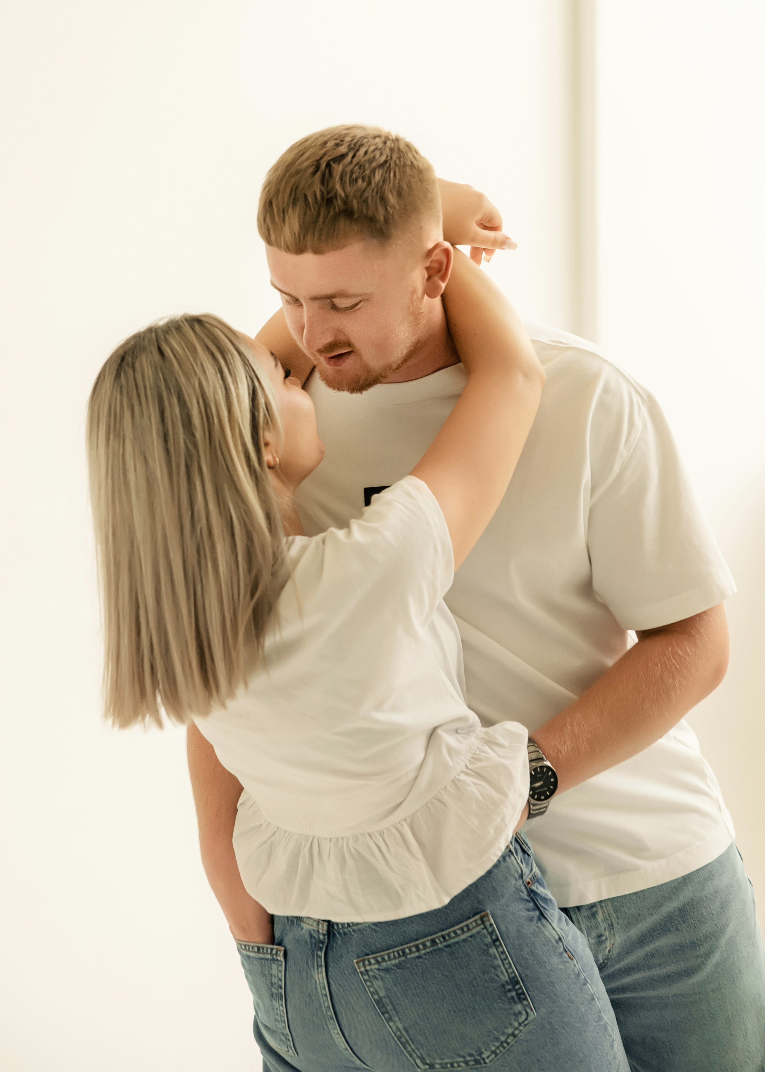 Ваня и Карина. ФОТОГРАФ КИШИНЁВ.ПОРТРЕТ.ИНДИВИДУАЛЬНАЯ ФОТОСЕССИЯ.БИЗНЕС ПОРТРЕТ.СЕМЕЙНАЯ ФОТОСЕССИЯ.БЕРЕМЕННОСТЬ.КРЕЩЕНИЕ.МОЛДОВА, КИШИНЁВ