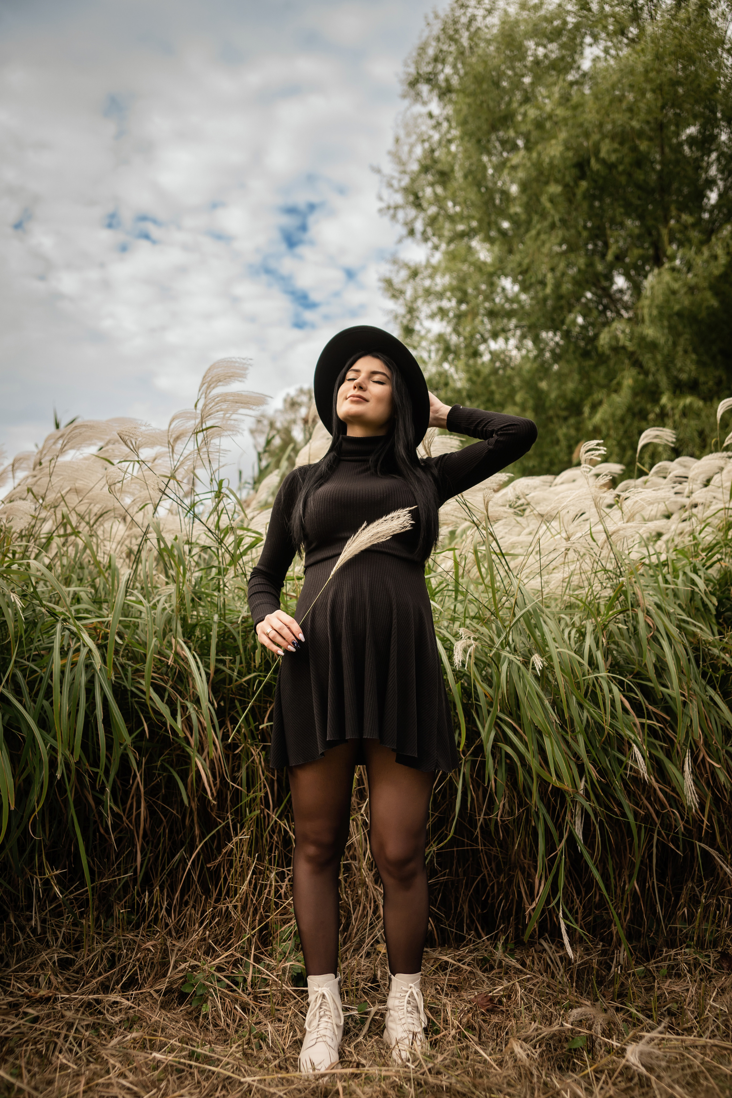 Ожидание Евы. ФОТОГРАФ КИШИНЁВ.ПОРТРЕТ.ИНДИВИДУАЛЬНАЯ ФОТОСЕССИЯ.БИЗНЕС ПОРТРЕТ.СЕМЕЙНАЯ ФОТОСЕССИЯ.БЕРЕМЕННОСТЬ.КРЕЩЕНИЕ.МОЛДОВА, КИШИНЁВ