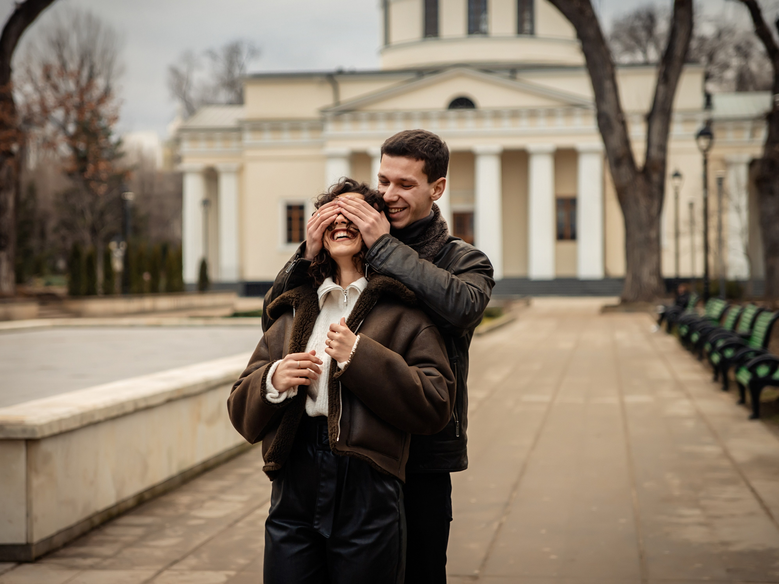 ФОТОГРАФ КИШИНЁВ.ПОРТРЕТ.ИНДИВИДУАЛЬНАЯ ФОТОСЕССИЯ.БИЗНЕС ПОРТРЕТ.СЕМЕЙНАЯ ФОТОСЕССИЯ.БЕРЕМЕННОСТЬ.КРЕЩЕНИЕ.МОЛДОВА, КИШИНЁВ