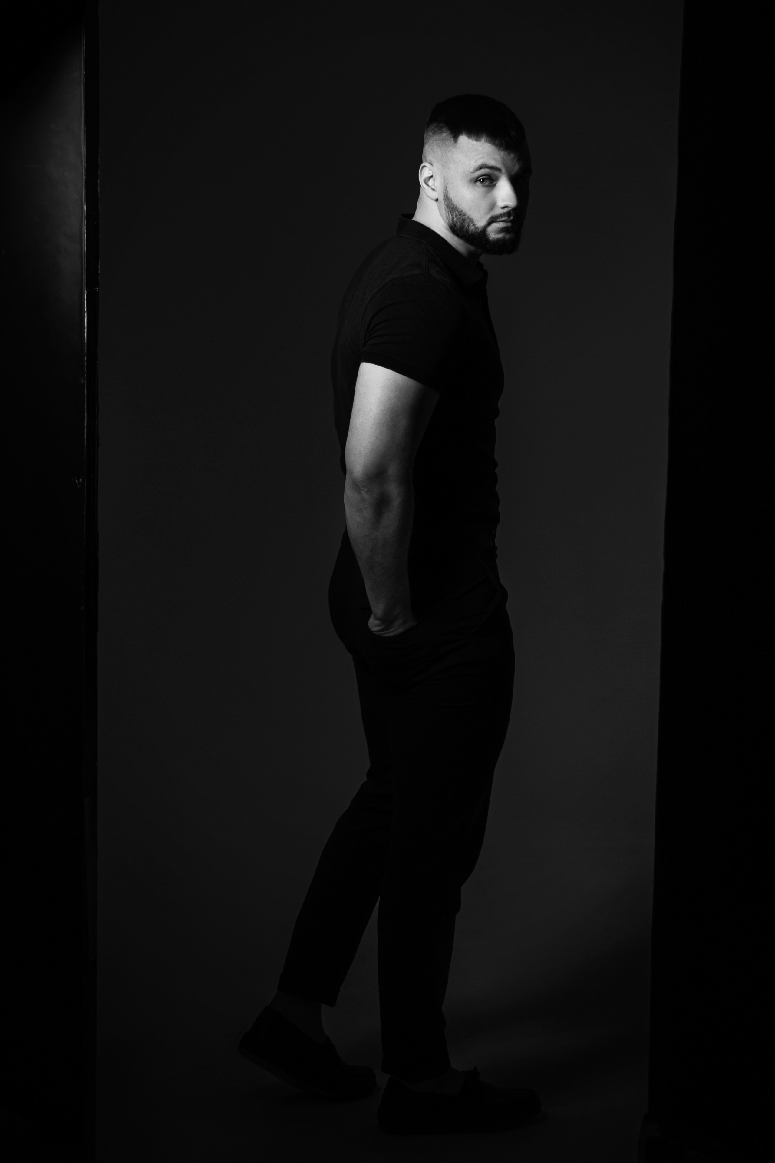 Андрей. ФОТОГРАФ КИШИНЁВ.ПОРТРЕТ.ИНДИВИДУАЛЬНАЯ ФОТОСЕССИЯ.БИЗНЕС ПОРТРЕТ.СЕМЕЙНАЯ ФОТОСЕССИЯ.БЕРЕМЕННОСТЬ.КРЕЩЕНИЕ.МОЛДОВА, КИШИНЁВ