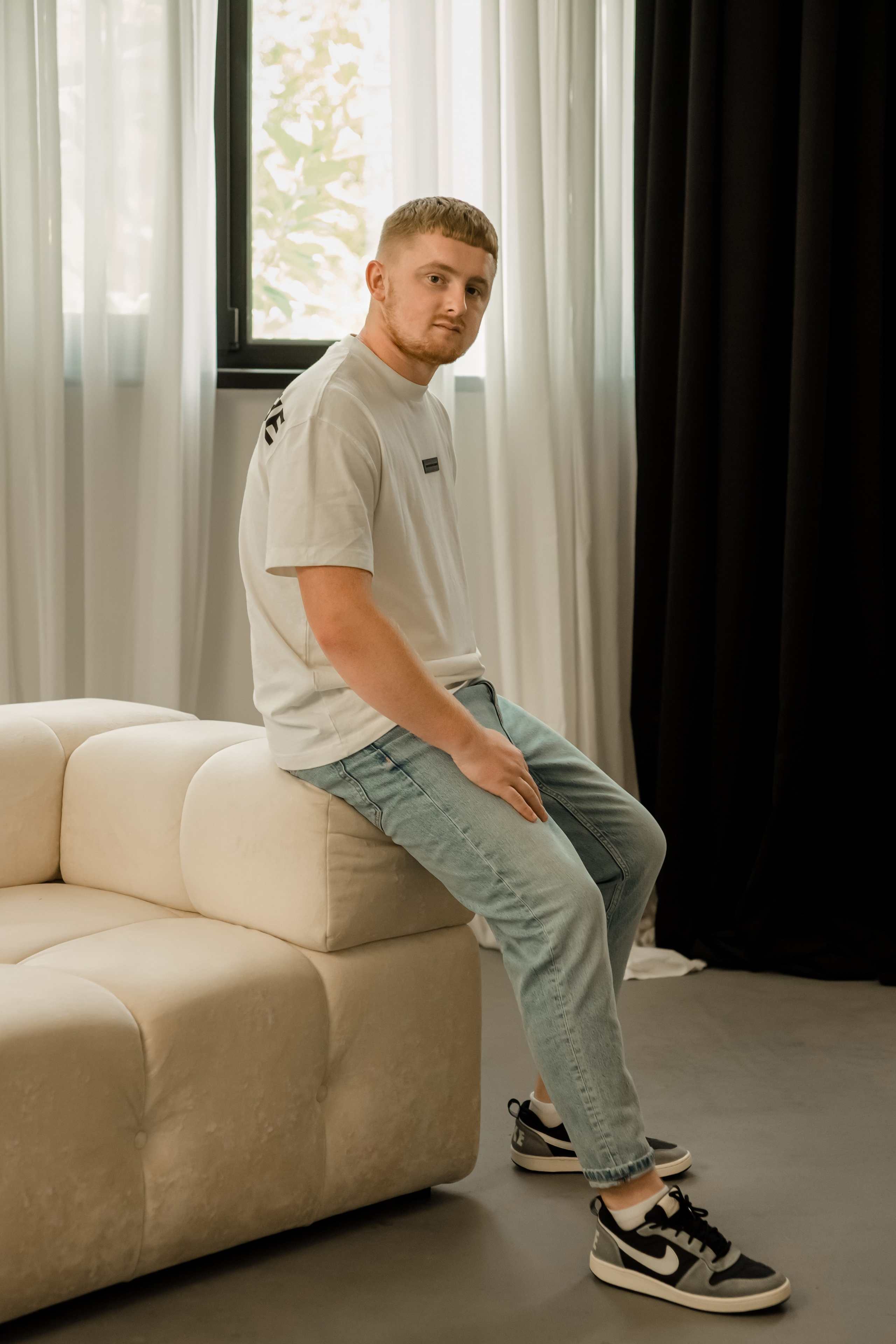 Ваня и Карина. ФОТОГРАФ КИШИНЁВ.ПОРТРЕТ.ИНДИВИДУАЛЬНАЯ ФОТОСЕССИЯ.БИЗНЕС ПОРТРЕТ.СЕМЕЙНАЯ ФОТОСЕССИЯ.БЕРЕМЕННОСТЬ.КРЕЩЕНИЕ.МОЛДОВА, КИШИНЁВ