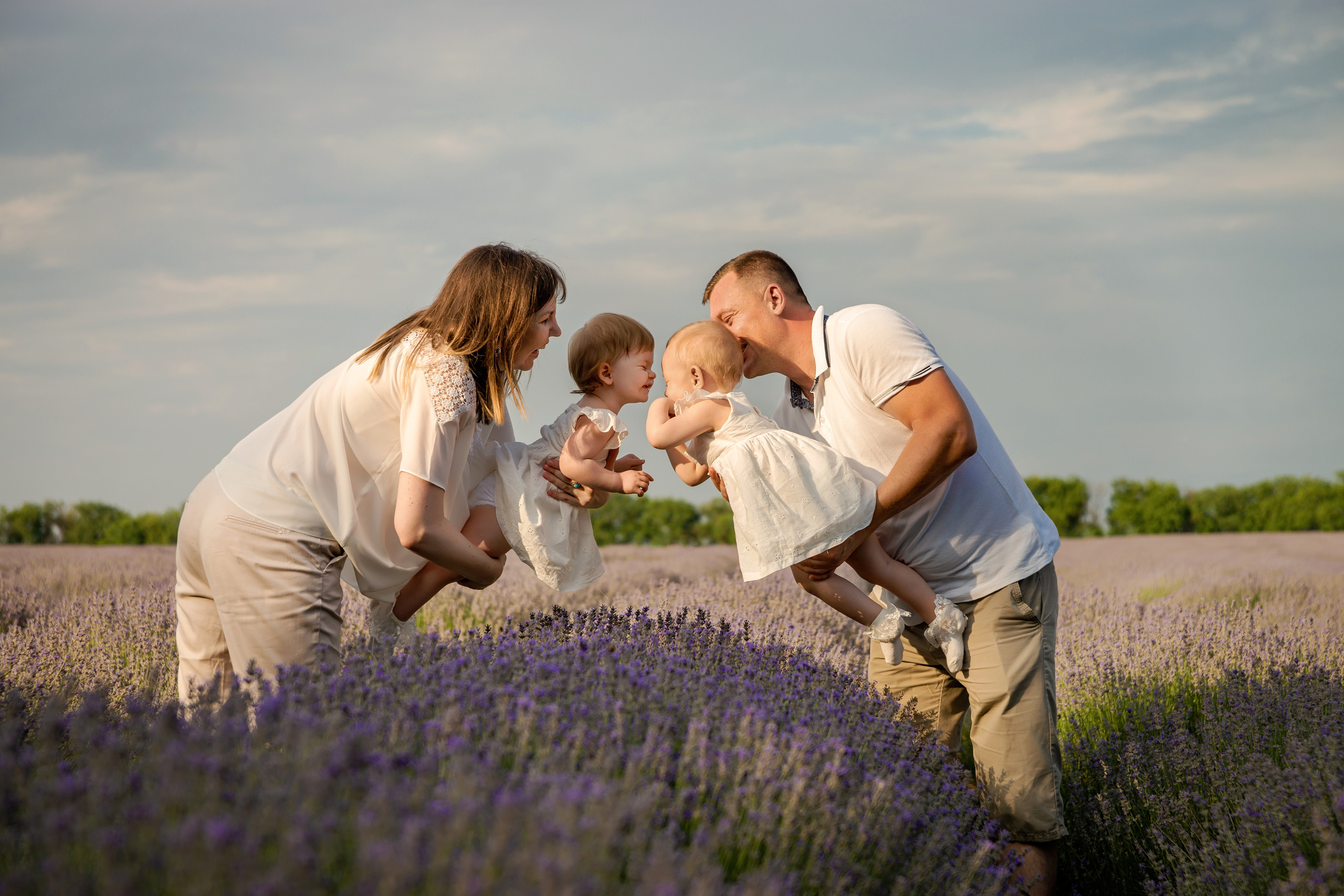 Лавандовая история. ФОТОГРАФ КИШИНЁВ.ПОРТРЕТ.ИНДИВИДУАЛЬНАЯ ФОТОСЕССИЯ.БИЗНЕС ПОРТРЕТ.СЕМЕЙНАЯ ФОТОСЕССИЯ.БЕРЕМЕННОСТЬ.КРЕЩЕНИЕ.МОЛДОВА, КИШИНЁВ