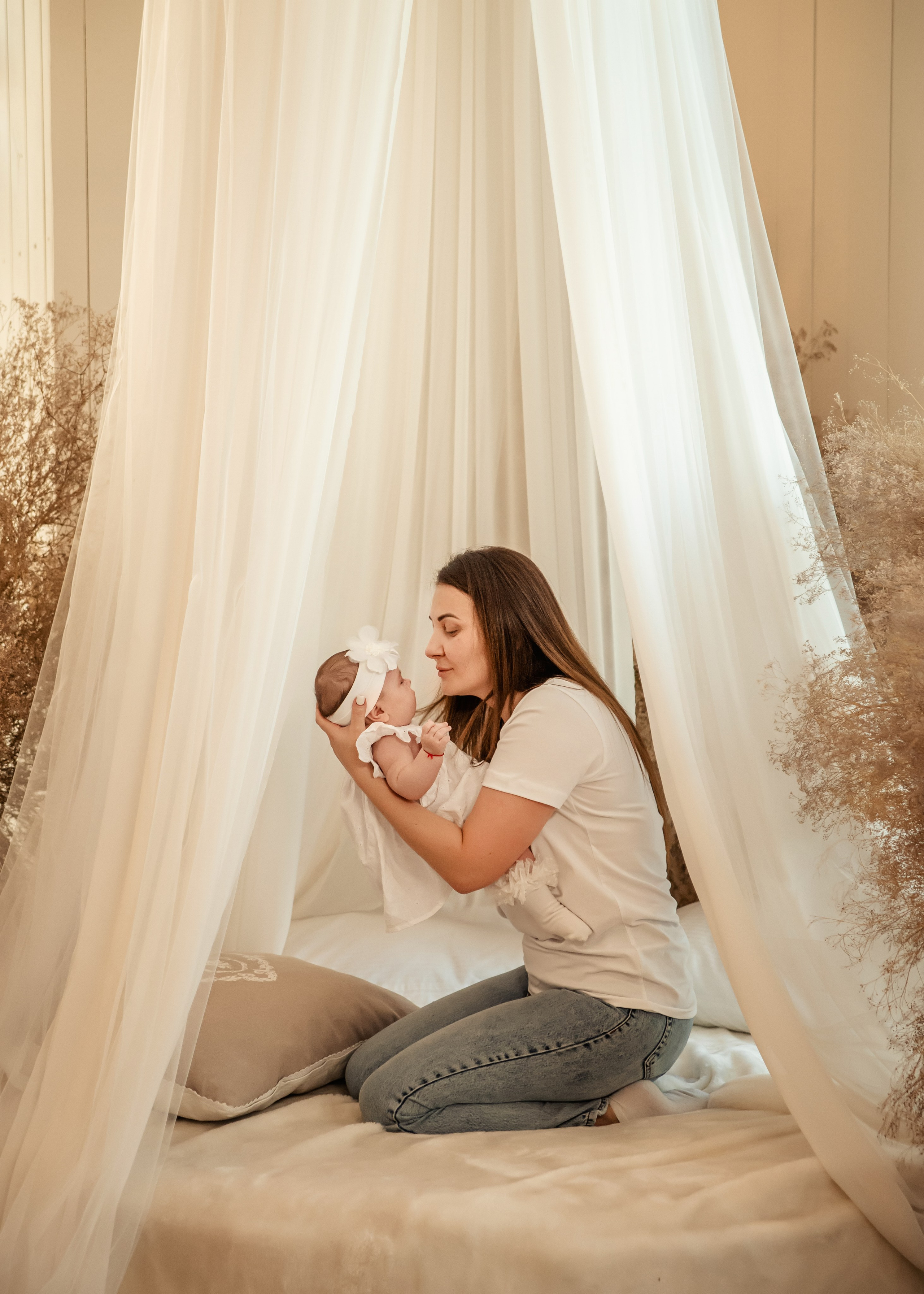 Семейная в студии. ФОТОГРАФ КИШИНЁВ.ПОРТРЕТ.ИНДИВИДУАЛЬНАЯ ФОТОСЕССИЯ.БИЗНЕС ПОРТРЕТ.СЕМЕЙНАЯ ФОТОСЕССИЯ.БЕРЕМЕННОСТЬ.КРЕЩЕНИЕ.МОЛДОВА, КИШИНЁВ