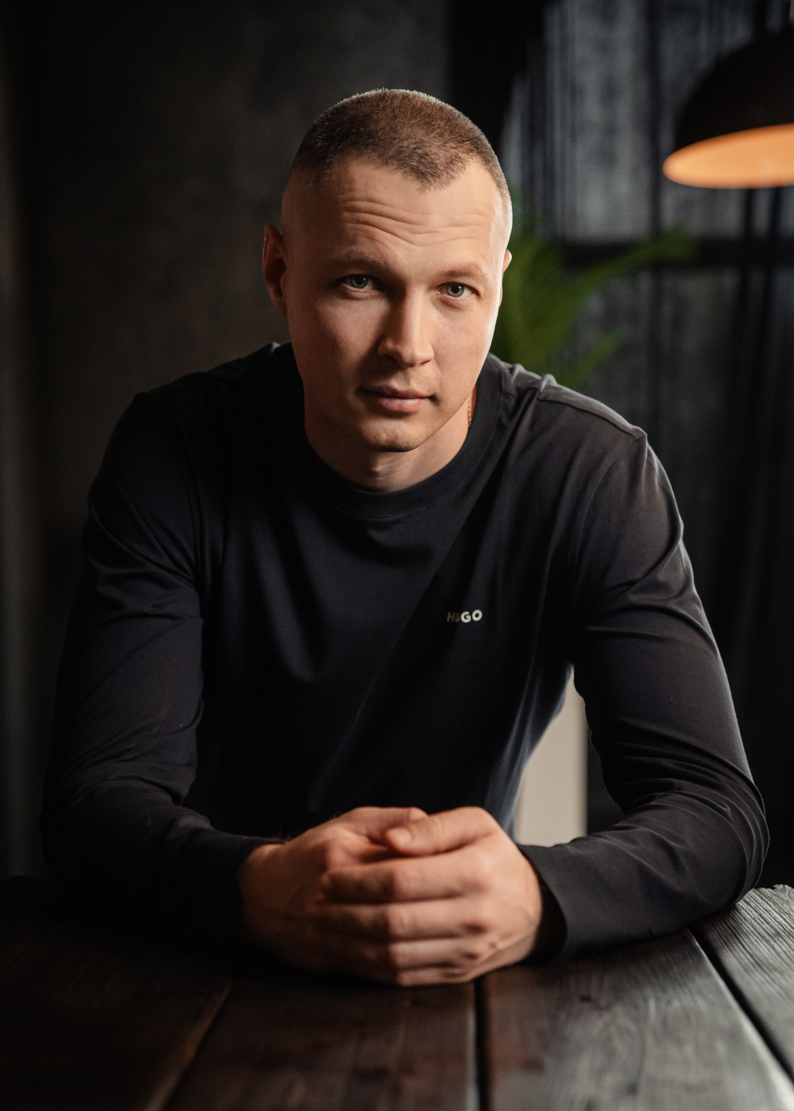 Алексей. ФОТОГРАФ КИШИНЁВ.ПОРТРЕТ.ИНДИВИДУАЛЬНАЯ ФОТОСЕССИЯ.БИЗНЕС ПОРТРЕТ.СЕМЕЙНАЯ ФОТОСЕССИЯ.БЕРЕМЕННОСТЬ.КРЕЩЕНИЕ.МОЛДОВА, КИШИНЁВ