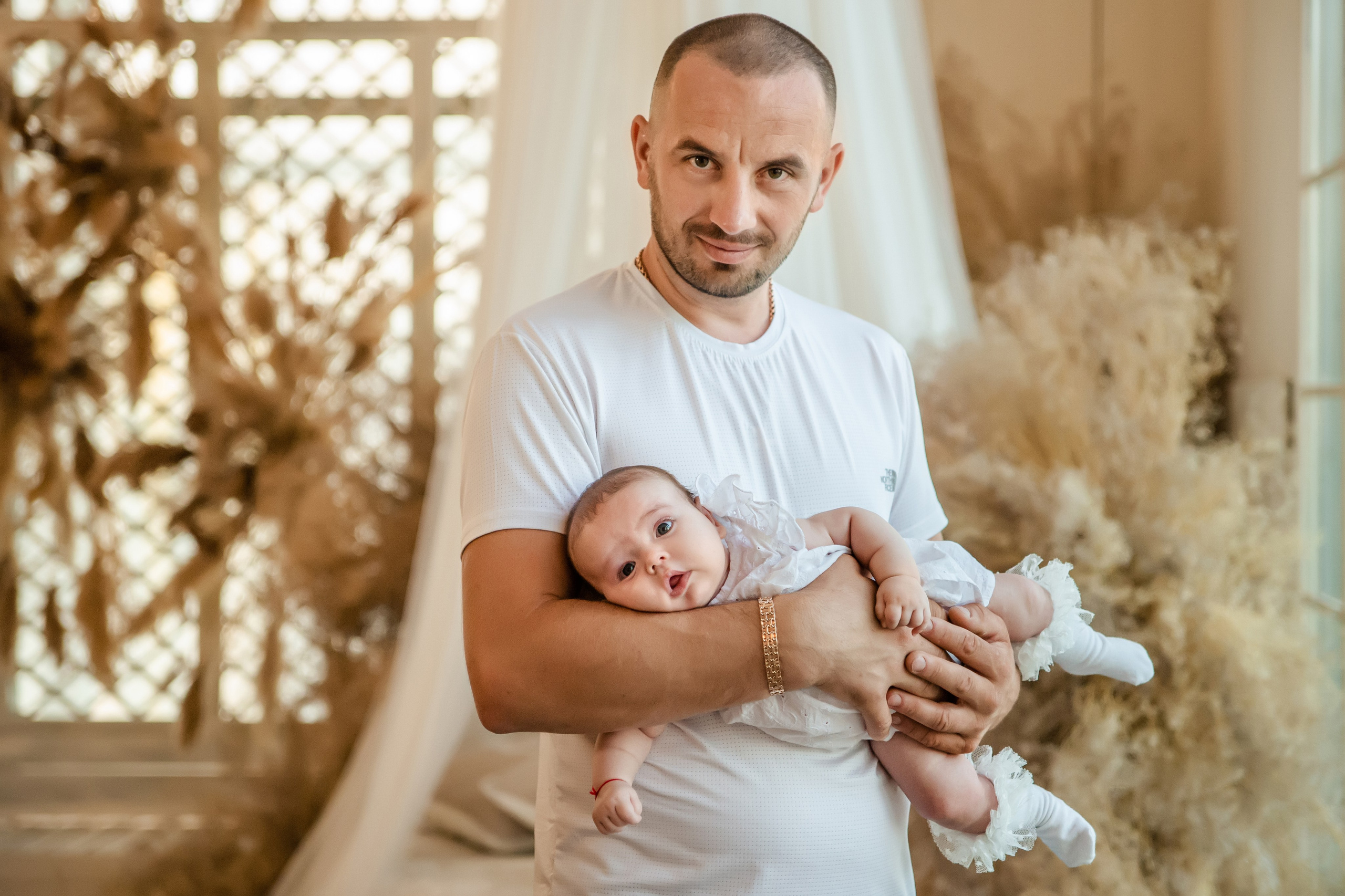 Семейная в студии. ФОТОГРАФ КИШИНЁВ.ПОРТРЕТ.ИНДИВИДУАЛЬНАЯ ФОТОСЕССИЯ.БИЗНЕС ПОРТРЕТ.СЕМЕЙНАЯ ФОТОСЕССИЯ.БЕРЕМЕННОСТЬ.КРЕЩЕНИЕ.МОЛДОВА, КИШИНЁВ