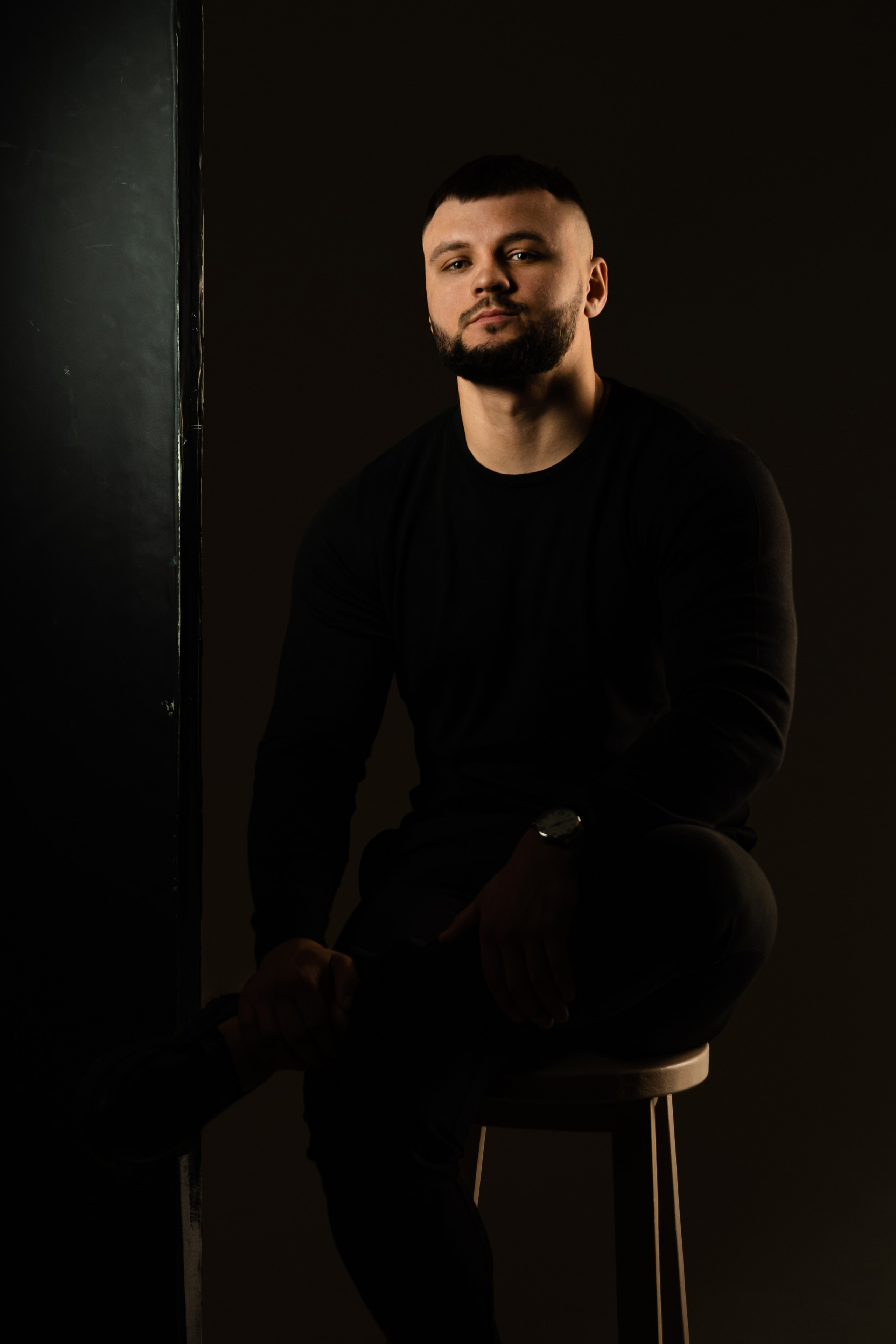 Андрей. ФОТОГРАФ КИШИНЁВ.ПОРТРЕТ.ИНДИВИДУАЛЬНАЯ ФОТОСЕССИЯ.БИЗНЕС ПОРТРЕТ.СЕМЕЙНАЯ ФОТОСЕССИЯ.БЕРЕМЕННОСТЬ.КРЕЩЕНИЕ.МОЛДОВА, КИШИНЁВ