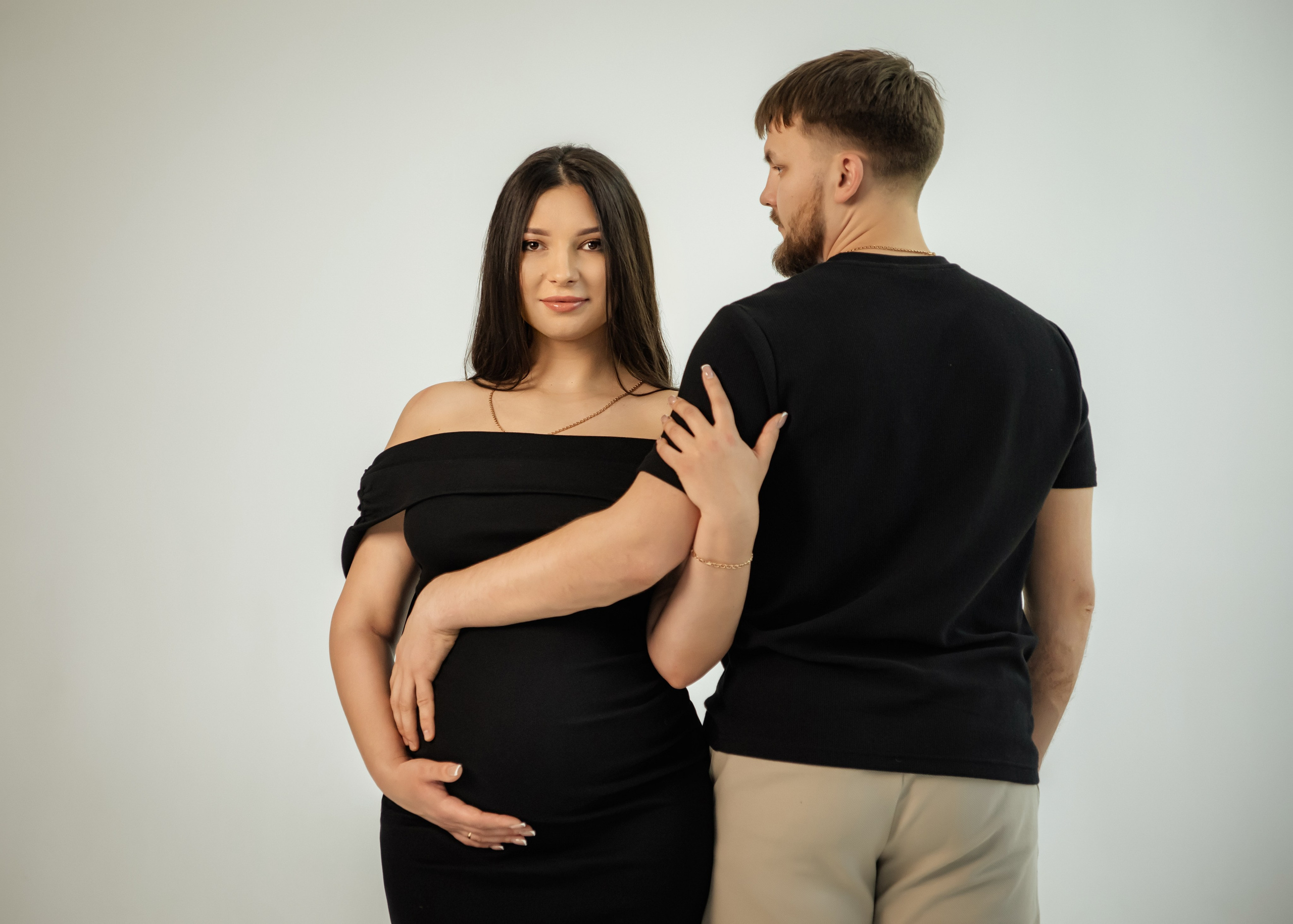 Беременность в студии. ФОТОГРАФ КИШИНЁВ.ПОРТРЕТ.ИНДИВИДУАЛЬНАЯ ФОТОСЕССИЯ.БИЗНЕС ПОРТРЕТ.СЕМЕЙНАЯ ФОТОСЕССИЯ.БЕРЕМЕННОСТЬ.КРЕЩЕНИЕ.МОЛДОВА, КИШИНЁВ